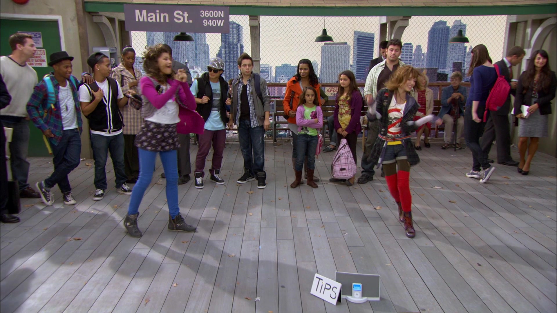 Shake_It_Up_S01E01_1080p_BTD_000075.jpg