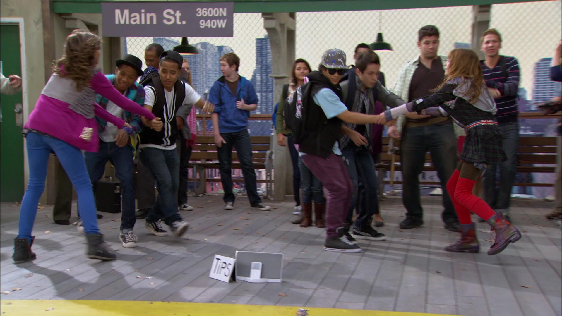 Shake_It_Up_S01E01_1080p_BTD_000123.jpg Shake_It_Up_S01E01_1080p_BTD_000123.jpg