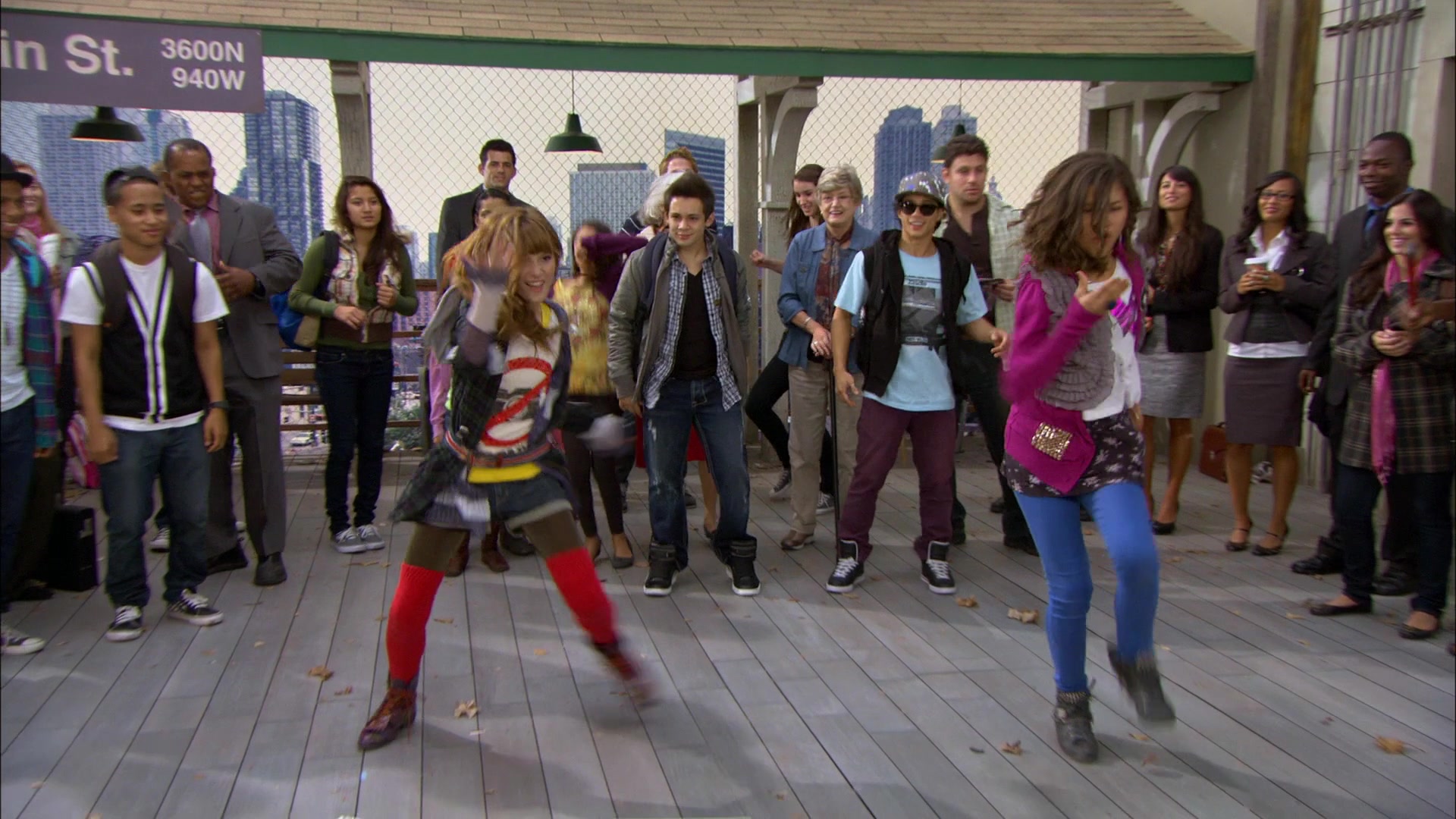 Shake_It_Up_S01E01_1080p_BTD_000169.jpg