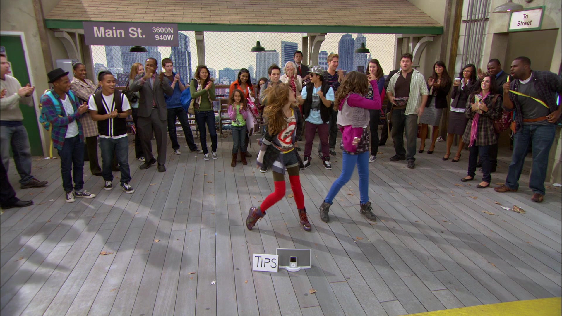 Shake_It_Up_S01E01_1080p_BTD_000176.jpg