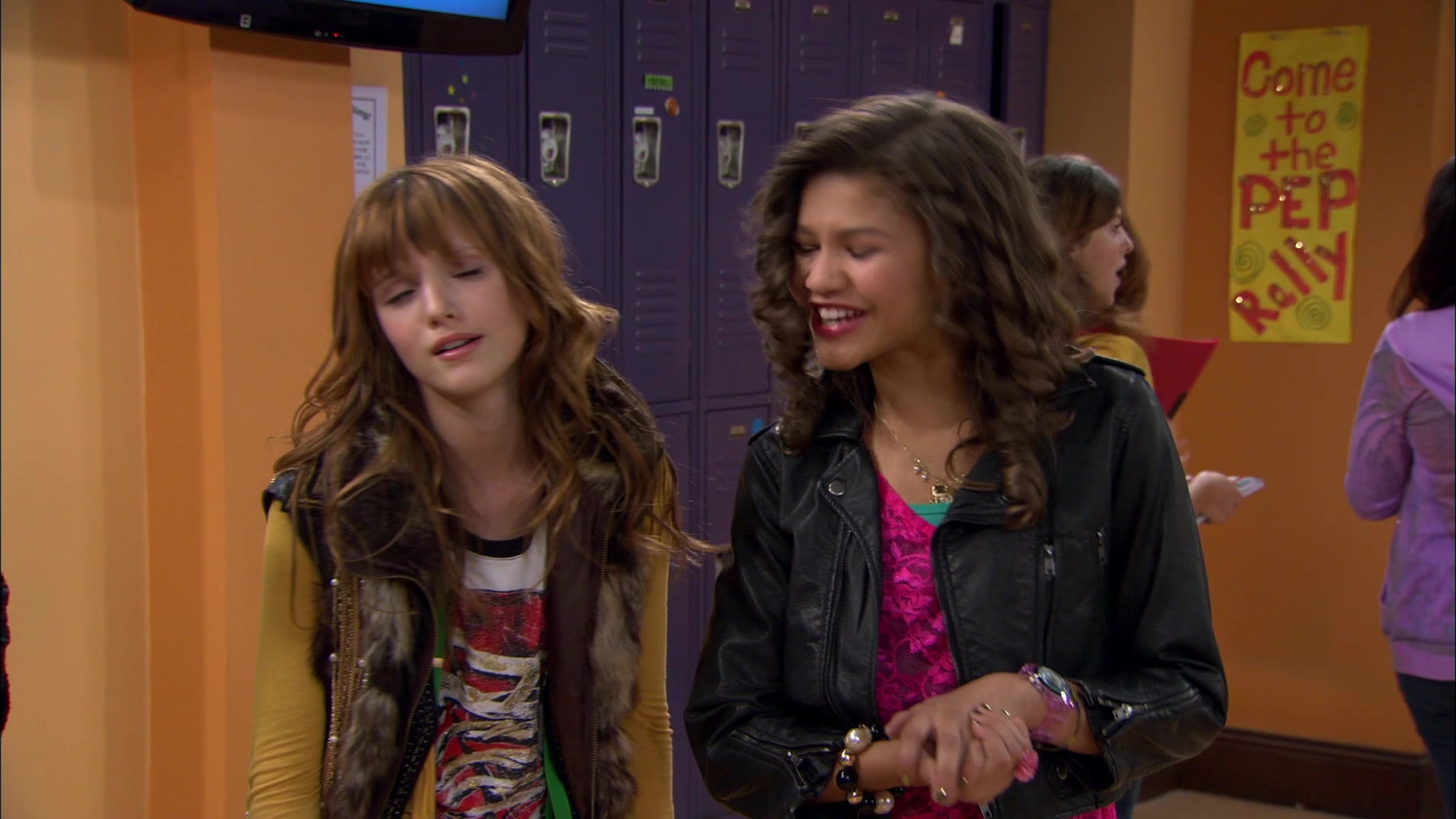 Shake_It_Up_S01E01_1080p_BTD_000968.jpg Shake_It_Up_S01E01_1080p_BTD_000968.jpg