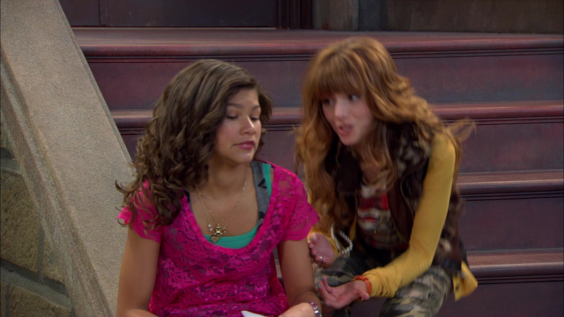 Shake_It_Up_S01E01_1080p_BTD_001161.jpg Shake_It_Up_S01E01_1080p_BTD_001161.jpg