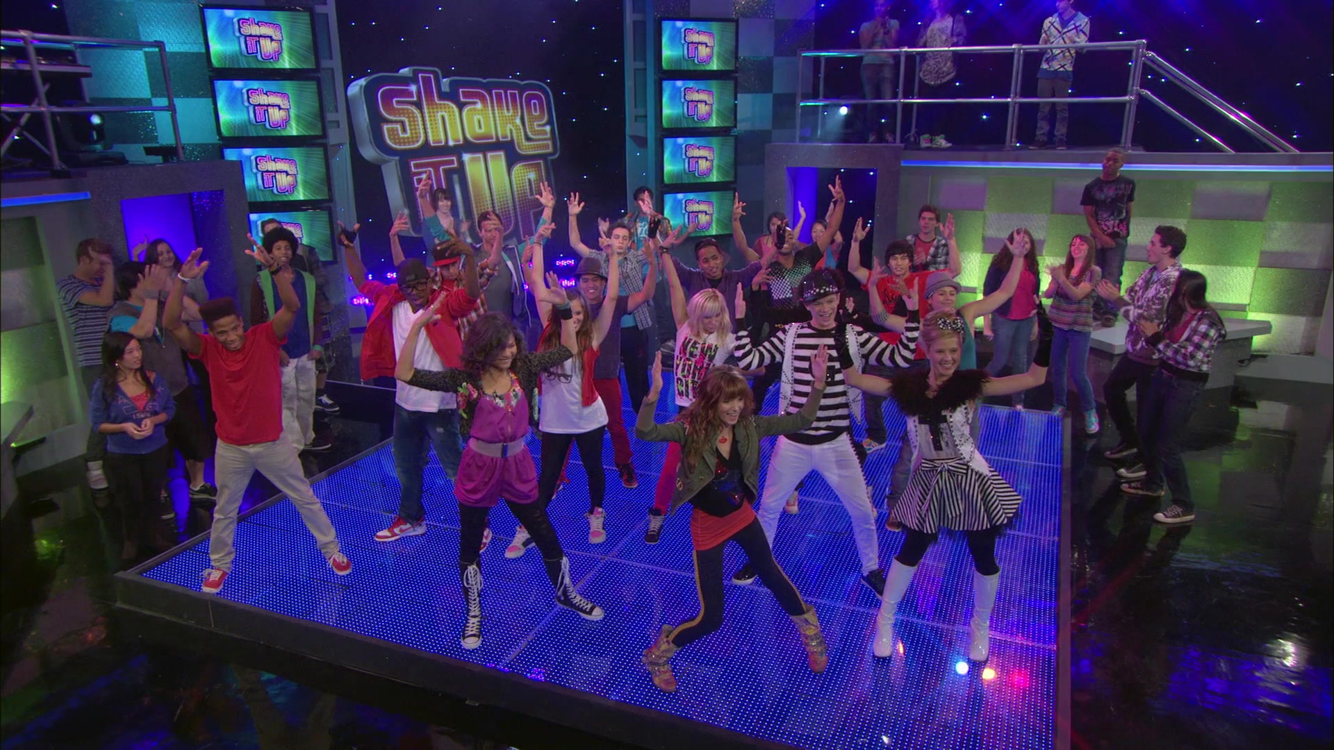 Shake_It_Up_S01E01_1080p_BTD_001563.jpg