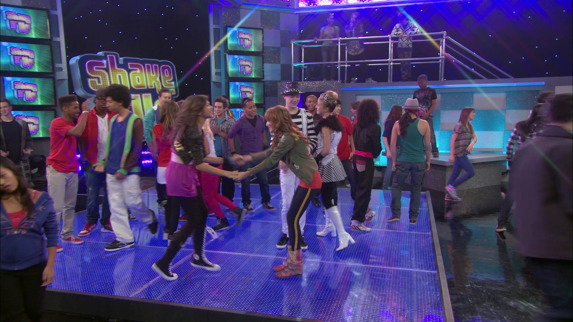 Shake_It_Up_S01E01_1080p_BTD_001589.jpg