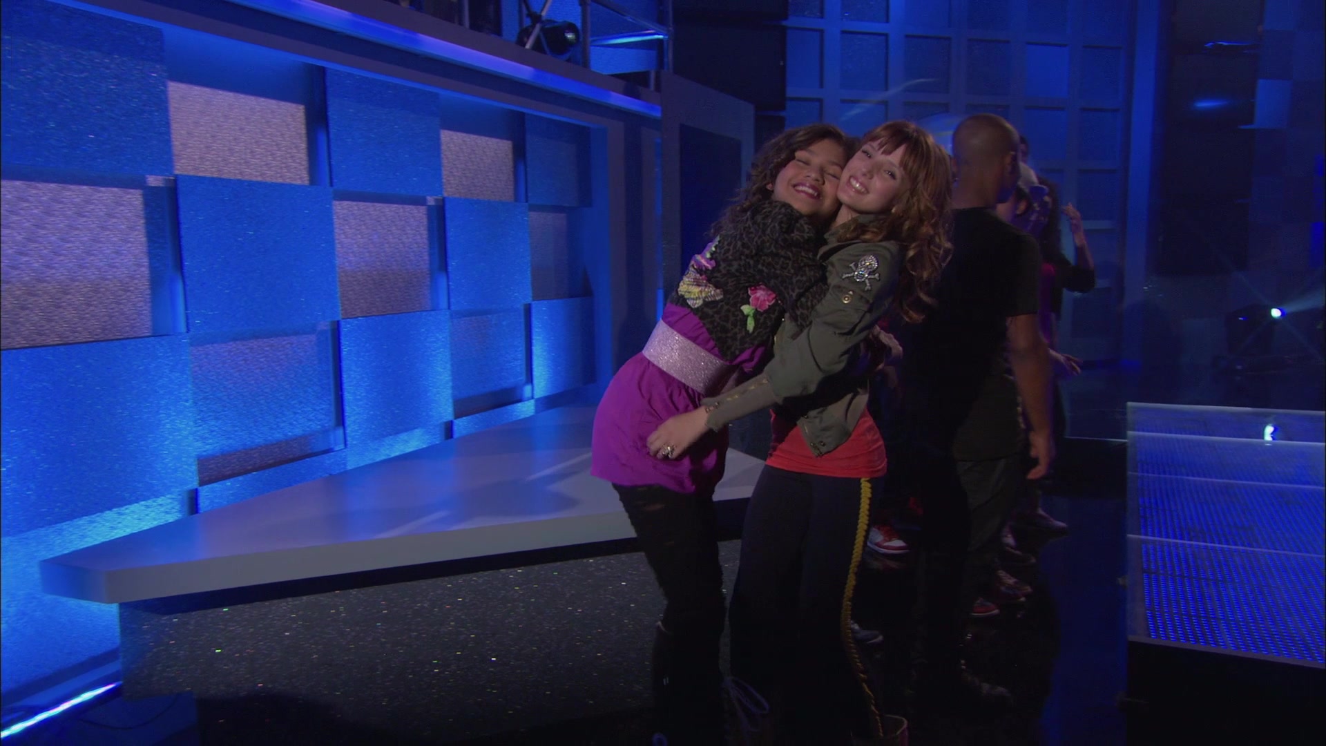 Shake_It_Up_S01E01_1080p_BTD_001726.jpg Shake_It_Up_S01E01_1080p_BTD_001726.jpg