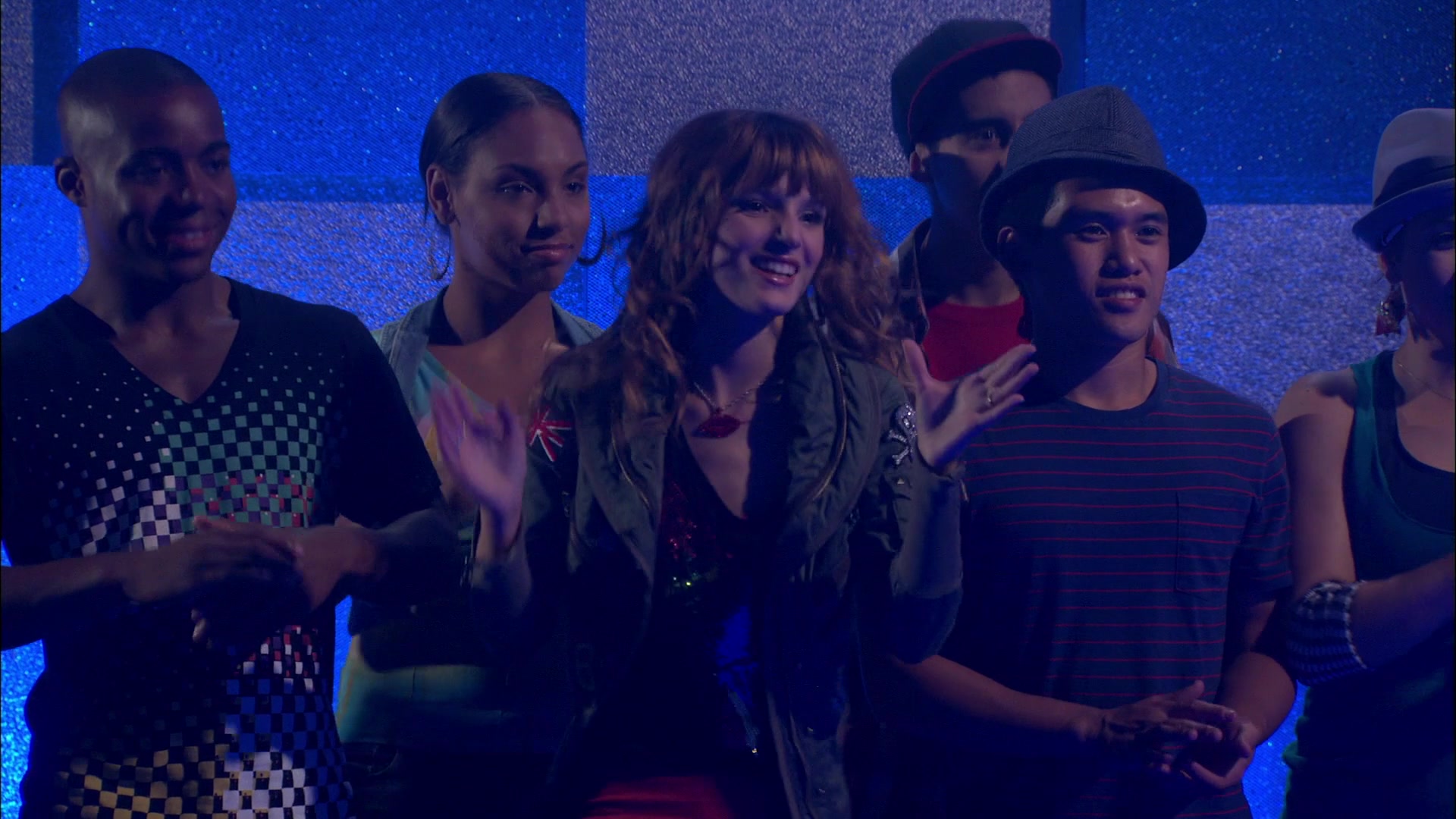 Shake_It_Up_S01E01_1080p_BTD_001795.jpg