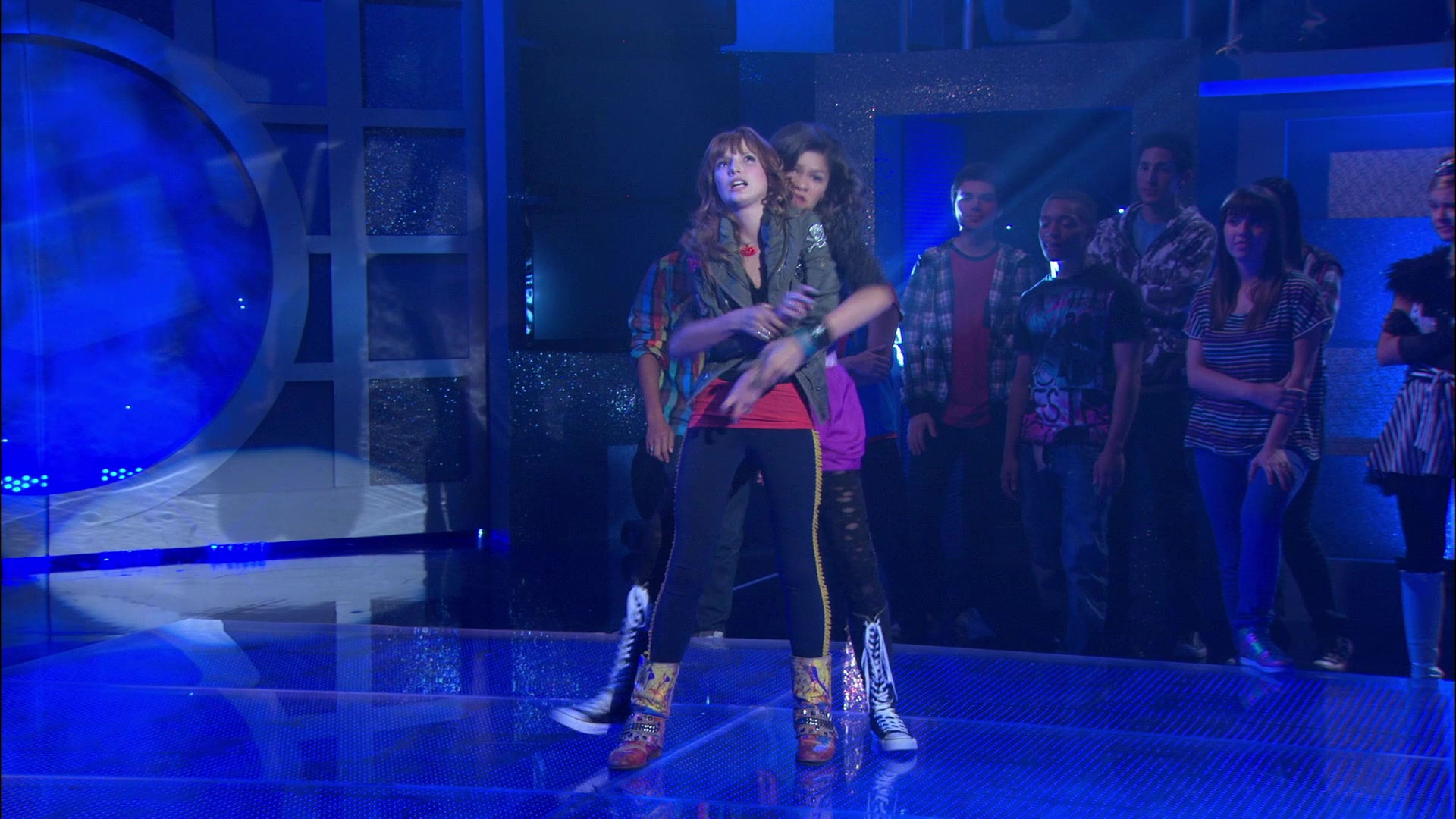 Shake_It_Up_S01E01_1080p_BTD_002007.jpg
