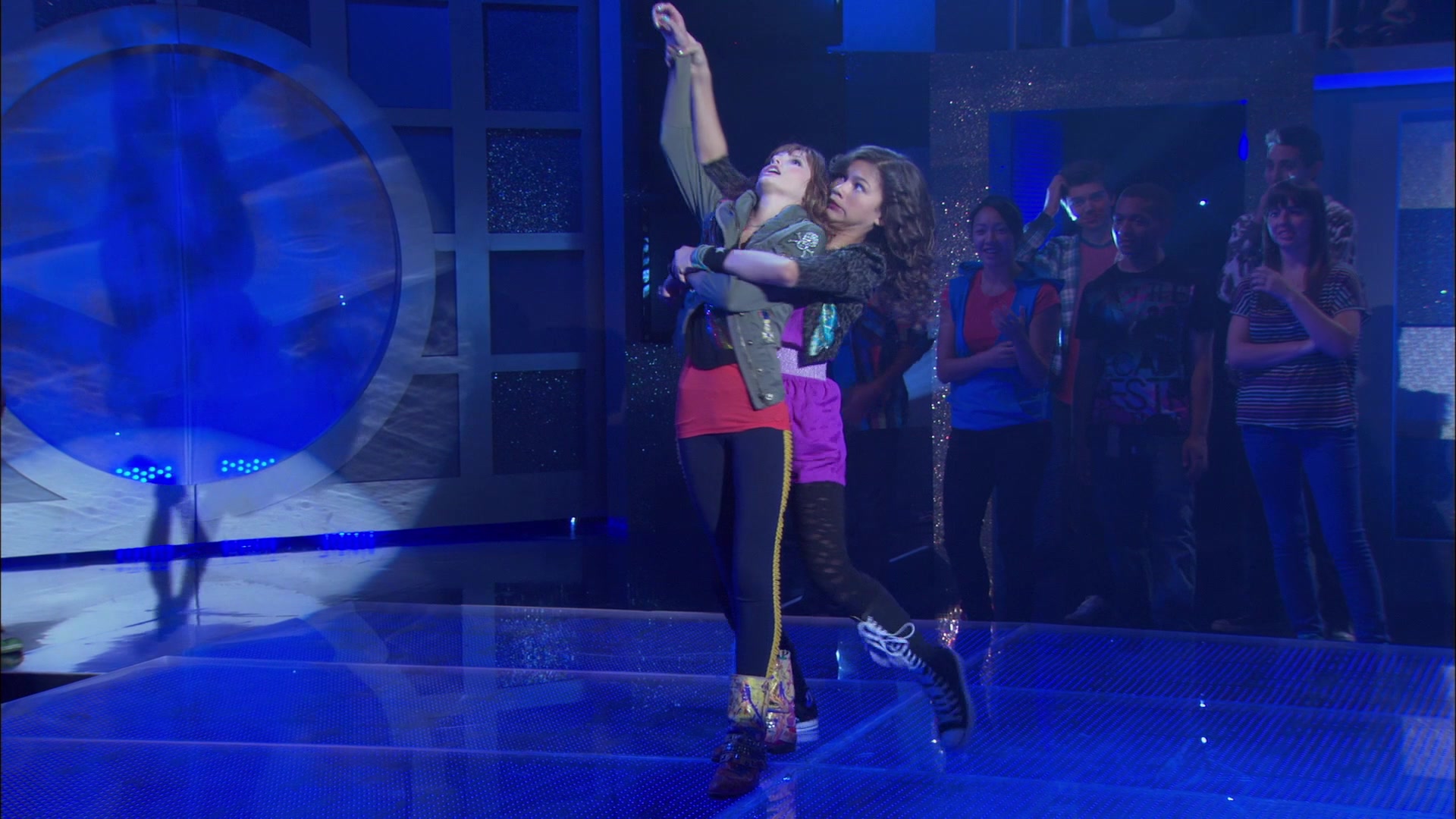 Shake_It_Up_S01E01_1080p_BTD_002021.jpg