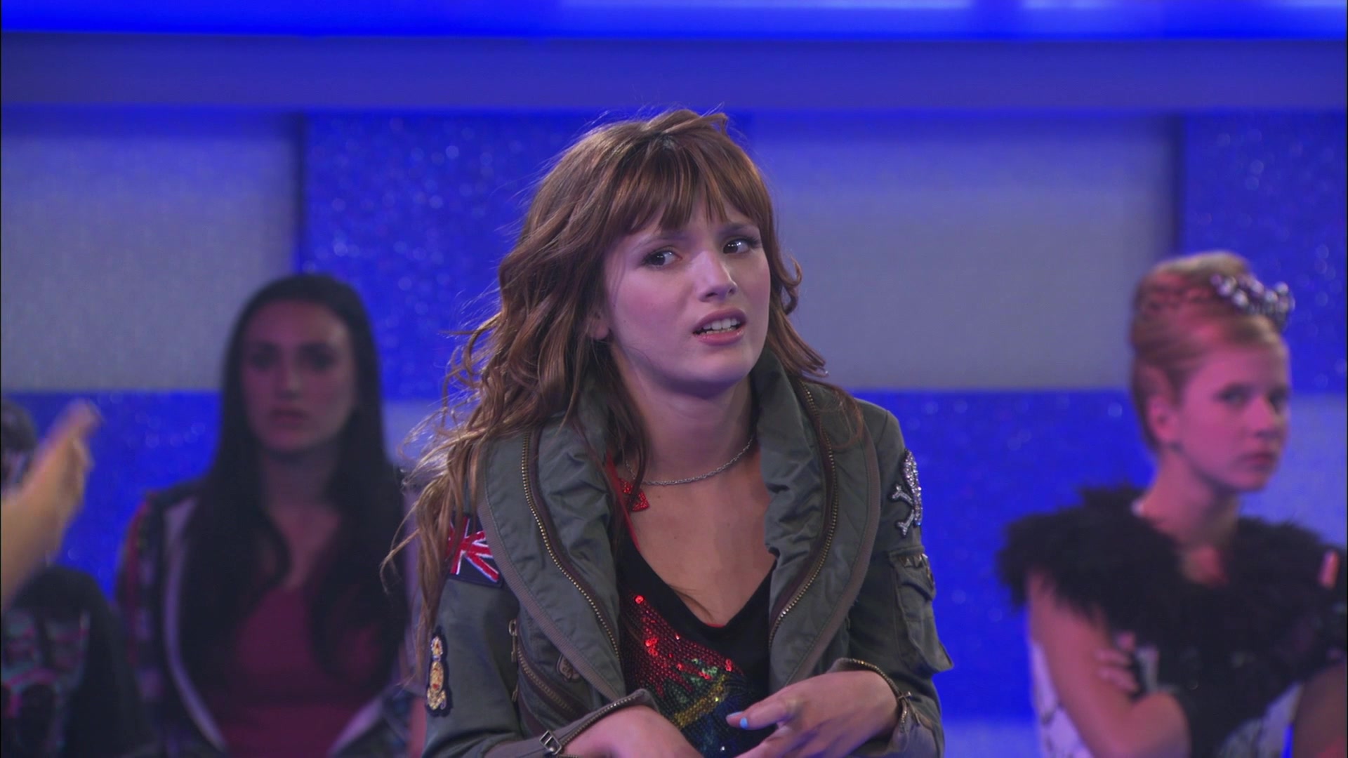 Shake_It_Up_S01E01_1080p_BTD_002077.jpg