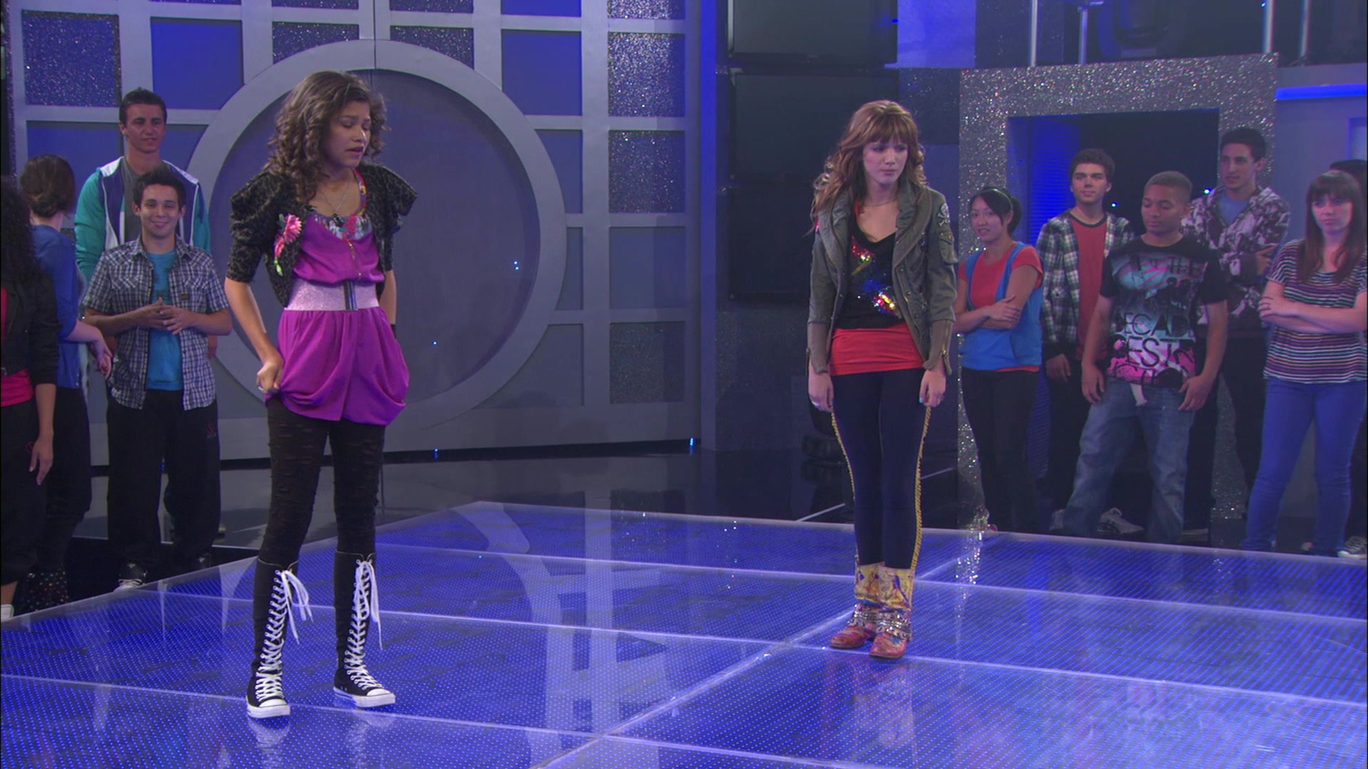 Shake_It_Up_S01E01_1080p_BTD_002084.jpg
