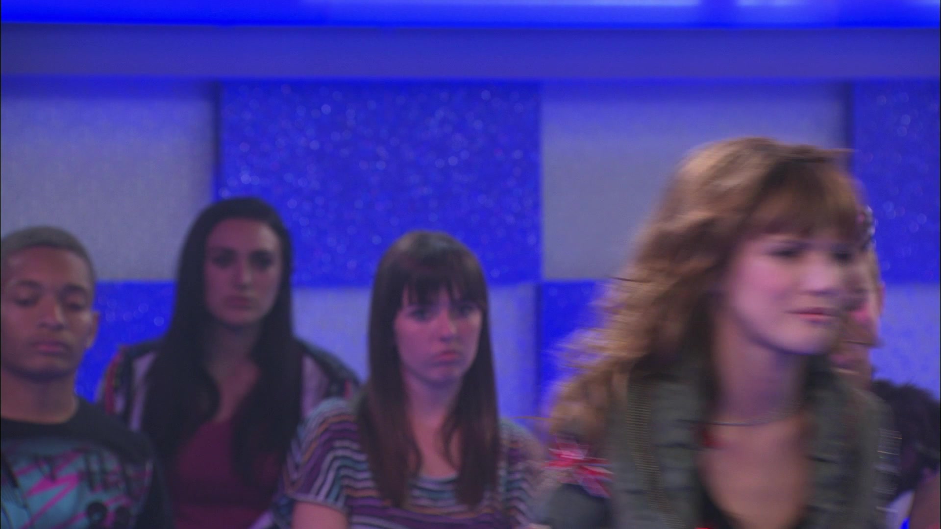 Shake_It_Up_S01E01_1080p_BTD_002098.jpg