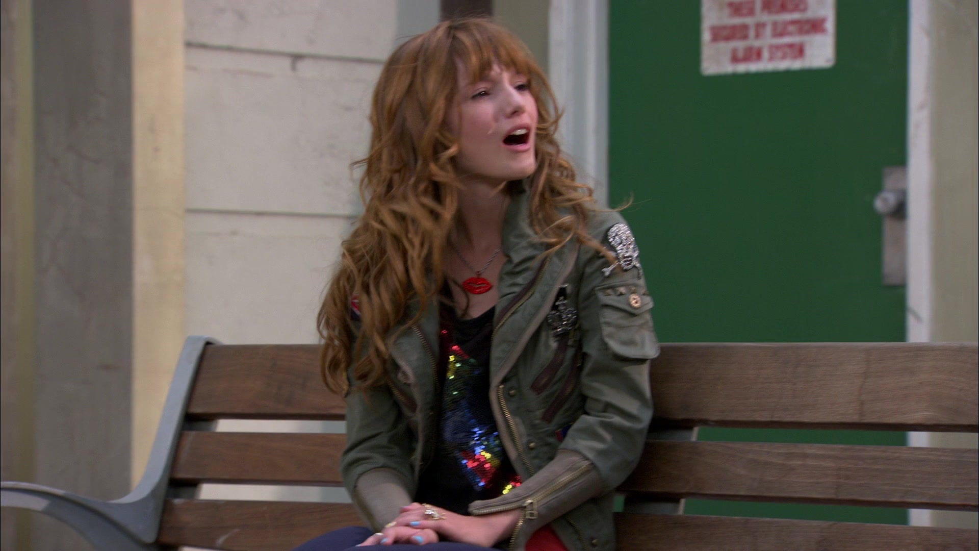 Shake_It_Up_S01E01_1080p_BTD_002182.jpg Shake_It_Up_S01E01_1080p_BTD_002182.jpg