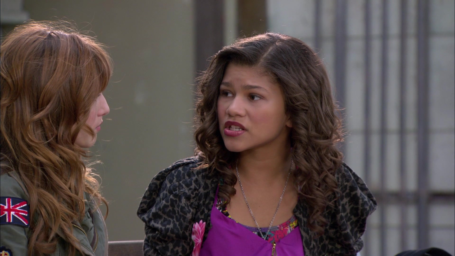 Shake_It_Up_S01E01_1080p_BTD_002285.jpg