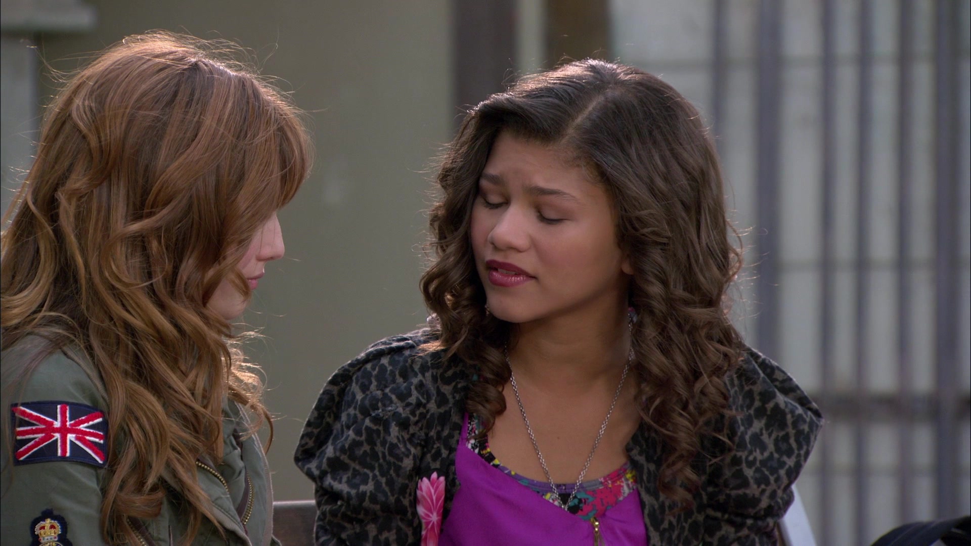 Shake_It_Up_S01E01_1080p_BTD_002294.jpg