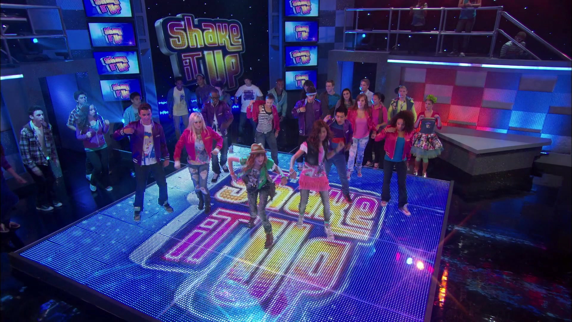 Shake_It_Up_S01E01_1080p_BTD_002761.jpg Shake_It_Up_S01E01_1080p_BTD_002761.jpg