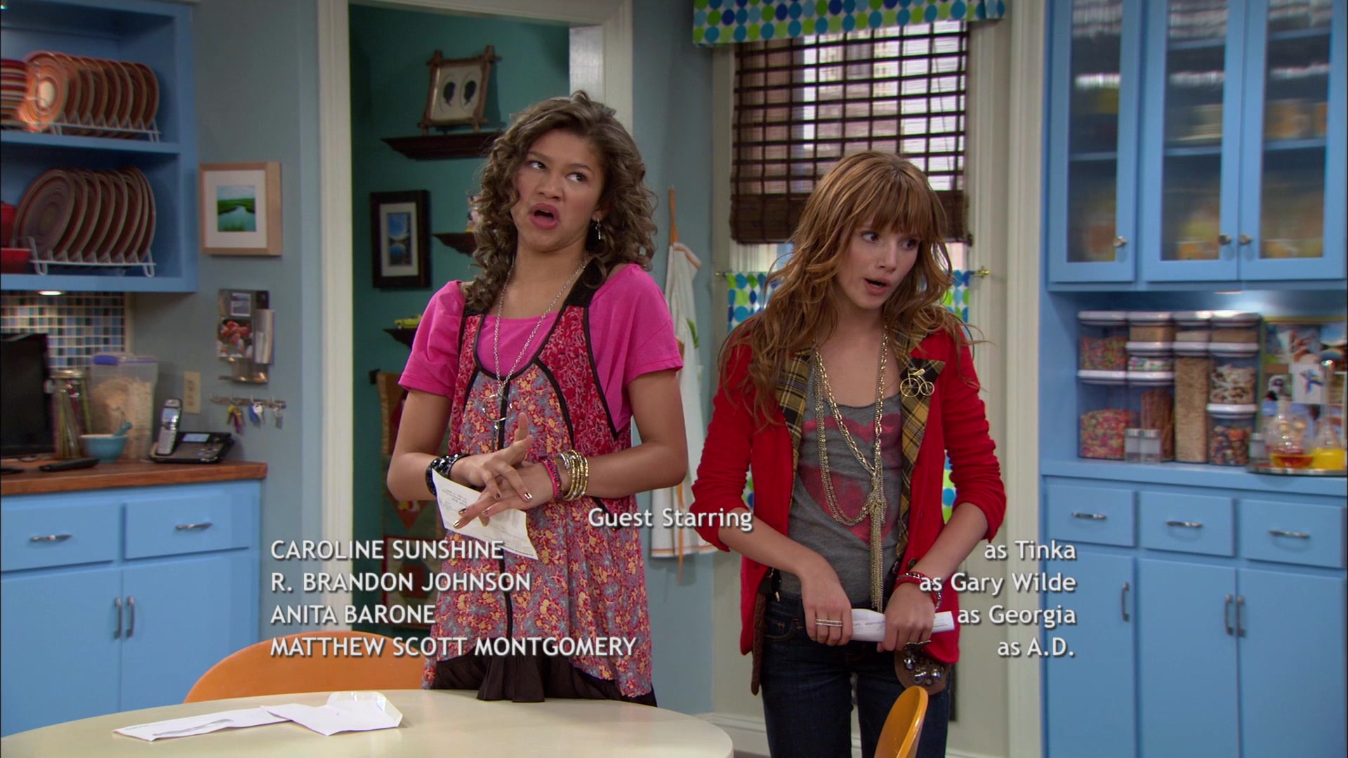 Shake_It_Up_S01E01_1080p_BTD_003208.jpg