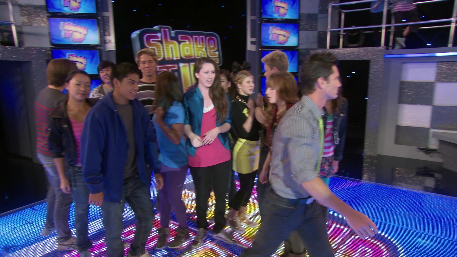 Shake_It_Up_S01E02_1080p_BTD_000040.jpg Shake_It_Up_S01E02_1080p_BTD_000040.jpg