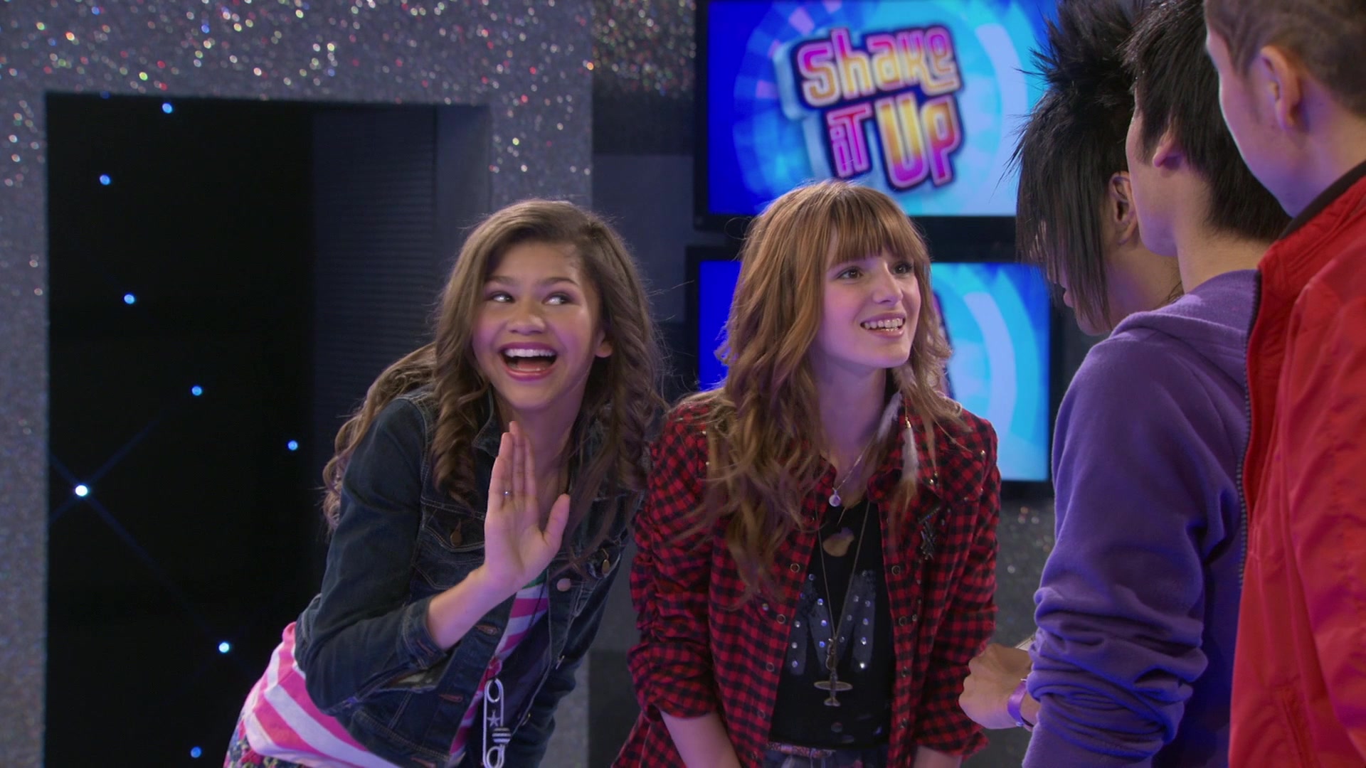Shake_It_Up_S01E02_1080p_BTD_000178.jpg Shake_It_Up_S01E02_1080p_BTD_000178.jpg