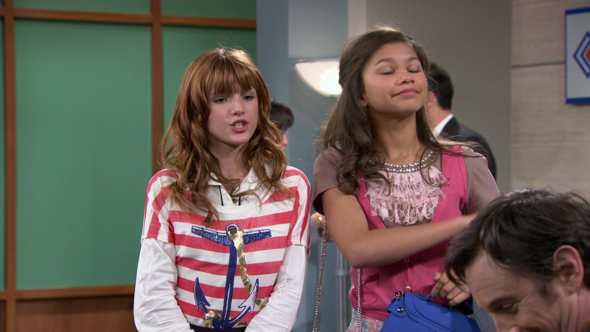 Shake_It_Up_S01E02_1080p_BTD_001037.jpg Shake_It_Up_S01E02_1080p_BTD_001037.jpg