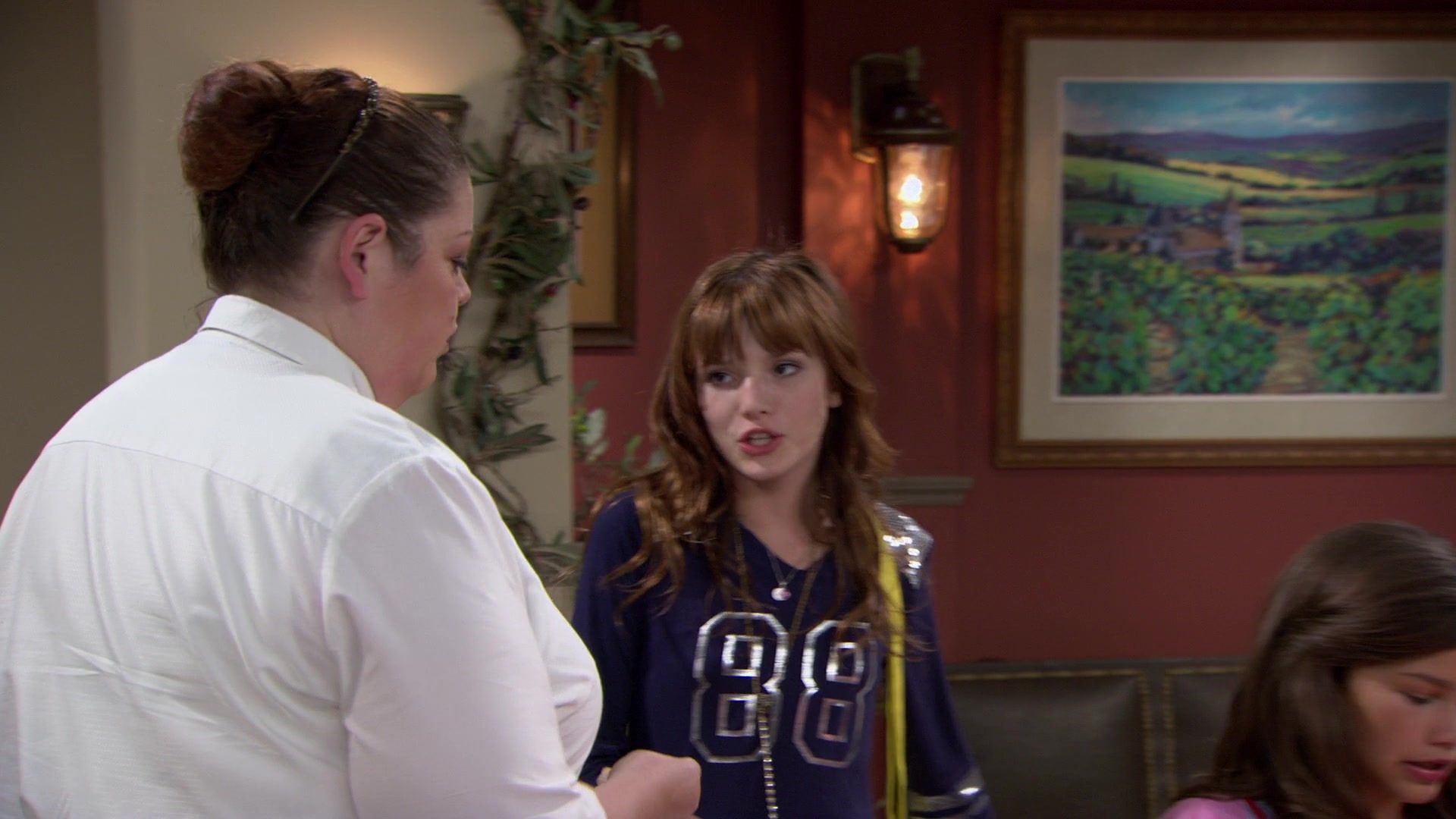 Shake_It_Up_S01E02_1080p_BTD_001323.jpg