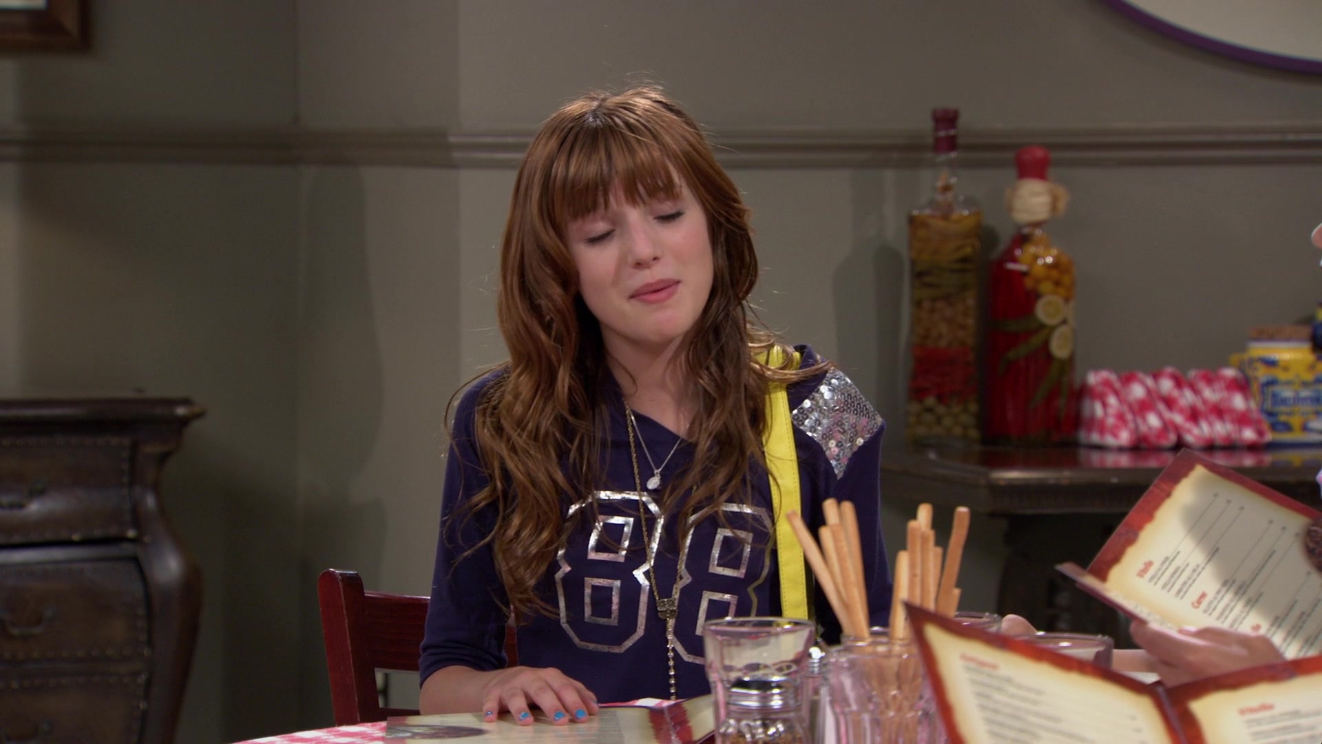 Shake_It_Up_S01E02_1080p_BTD_001357.jpg Shake_It_Up_S01E02_1080p_BTD_001357.jpg