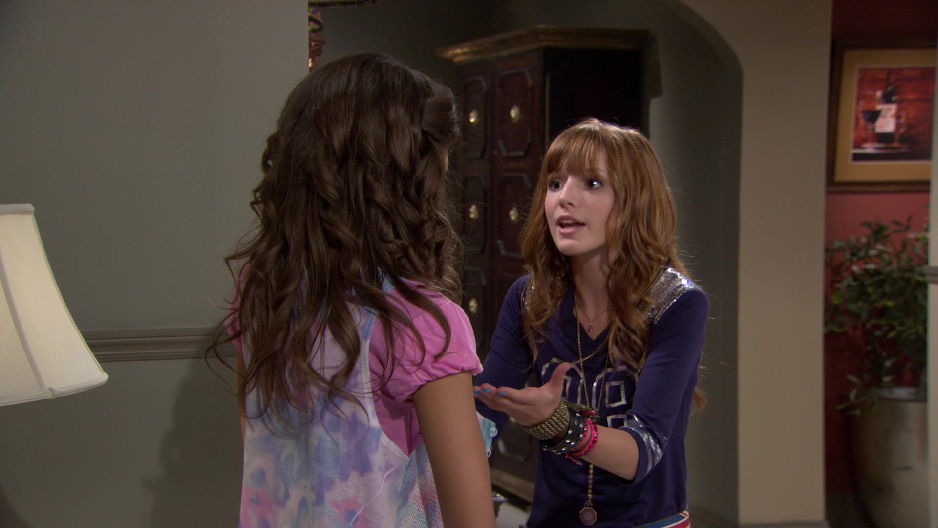Shake_It_Up_S01E02_1080p_BTD_001676.jpg