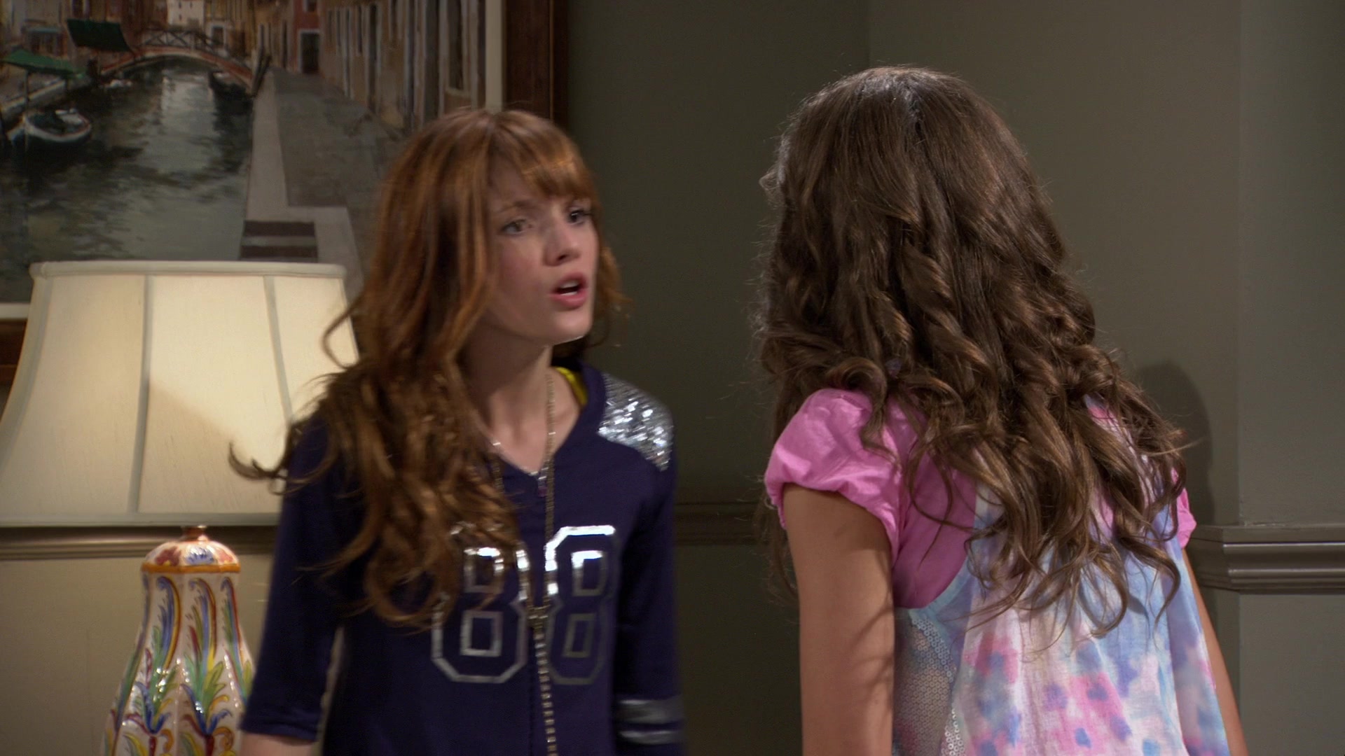 Shake_It_Up_S01E02_1080p_BTD_002080.jpg Shake_It_Up_S01E02_1080p_BTD_002080.jpg