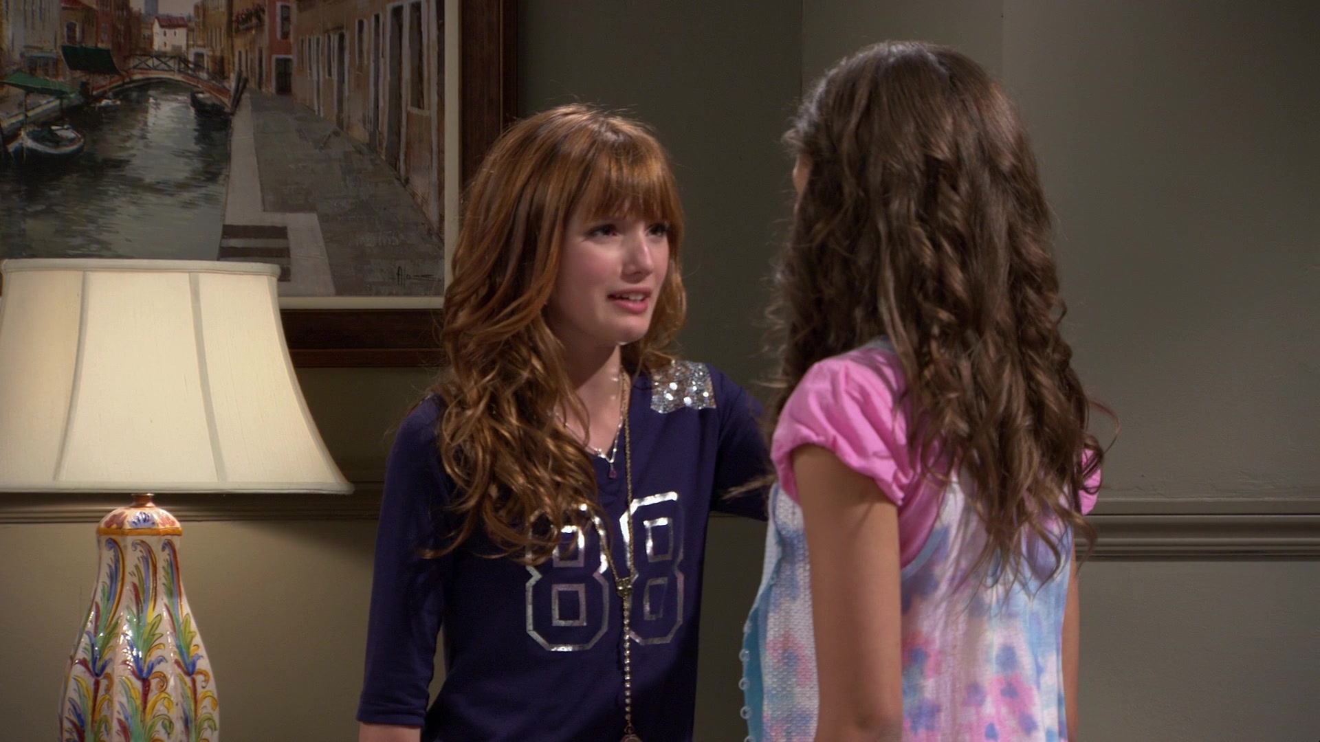 Shake_It_Up_S01E02_1080p_BTD_002125.jpg