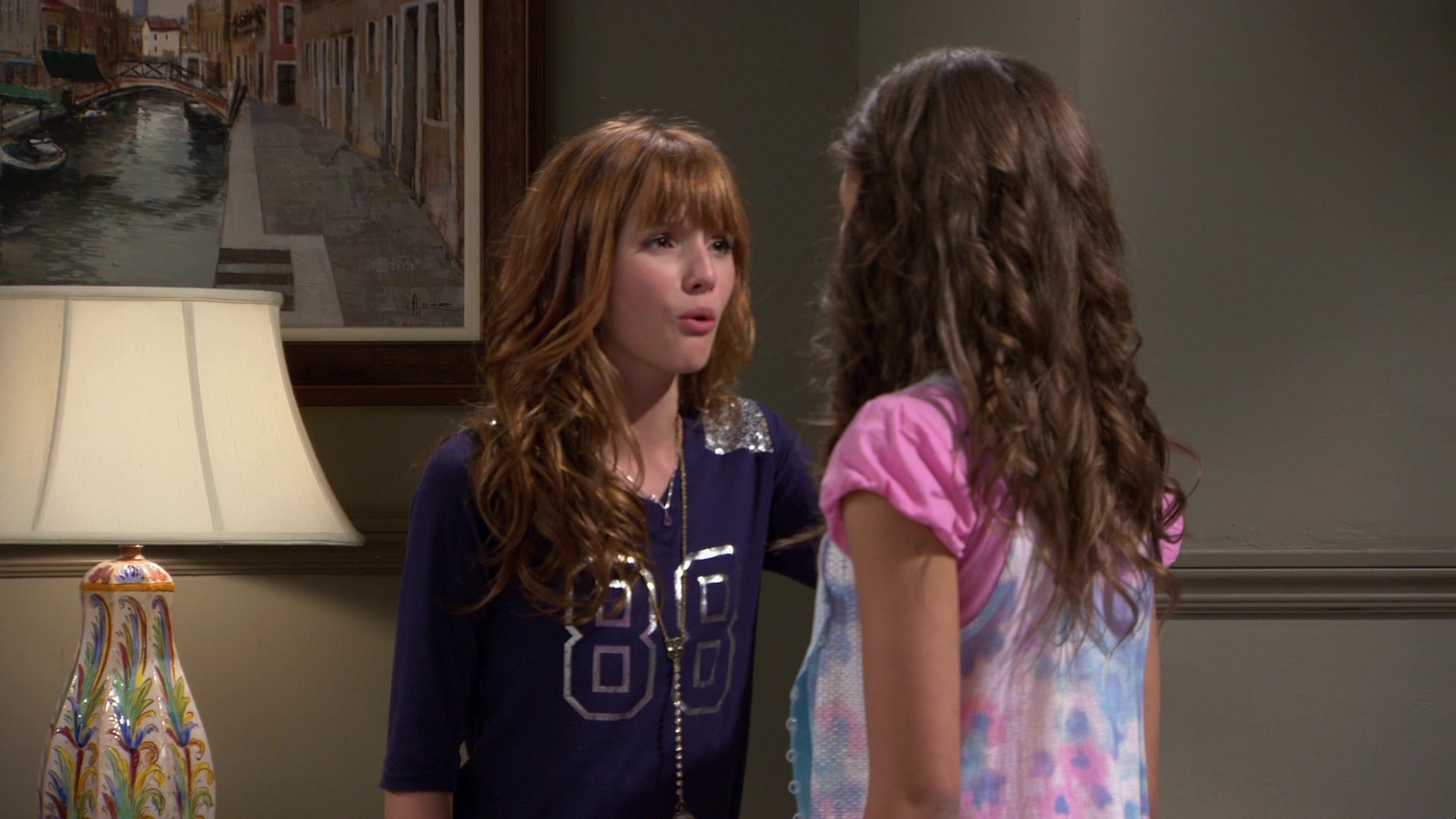 Shake_It_Up_S01E02_1080p_BTD_002127.jpg