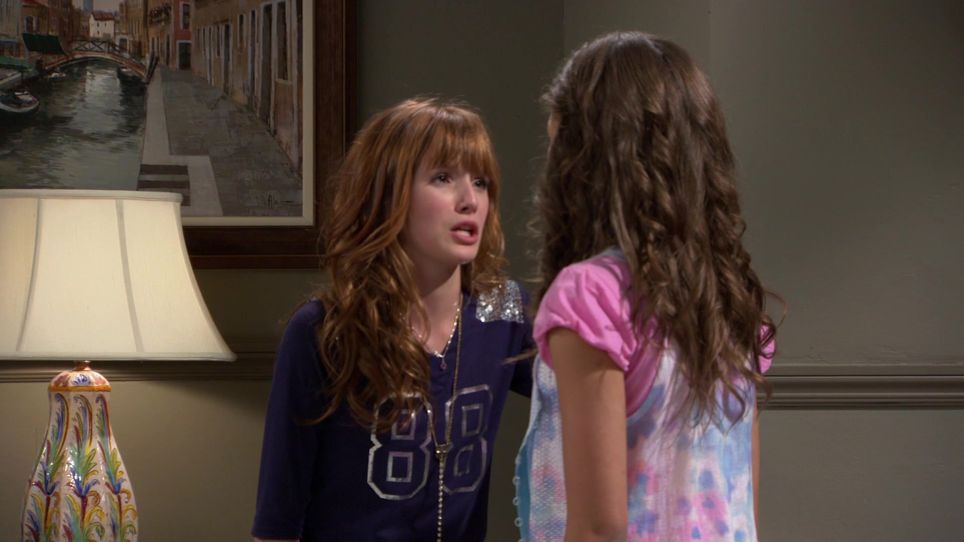 Shake_It_Up_S01E02_1080p_BTD_002128.jpg