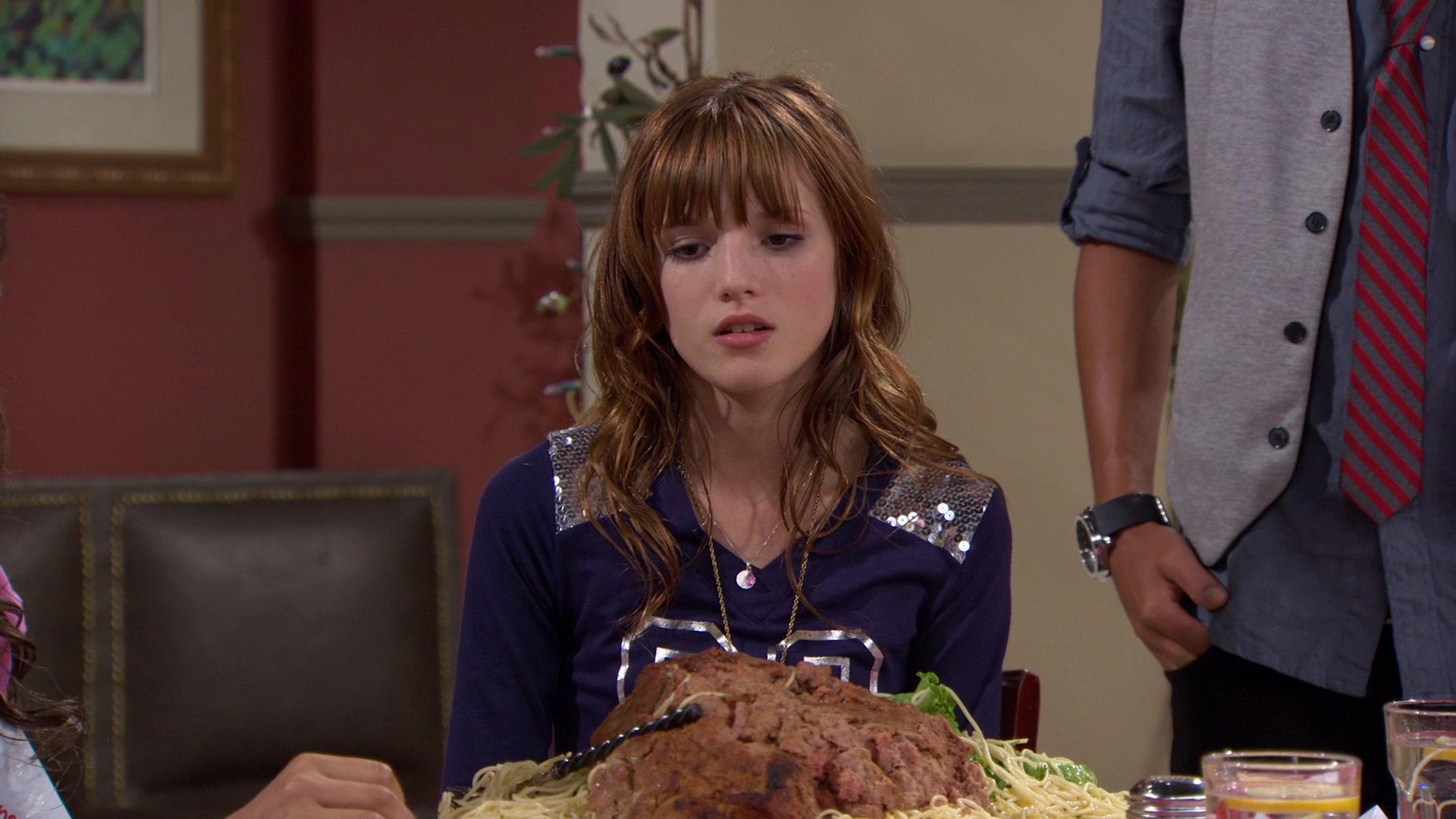 Shake_It_Up_S01E02_1080p_BTD_002734.jpg
