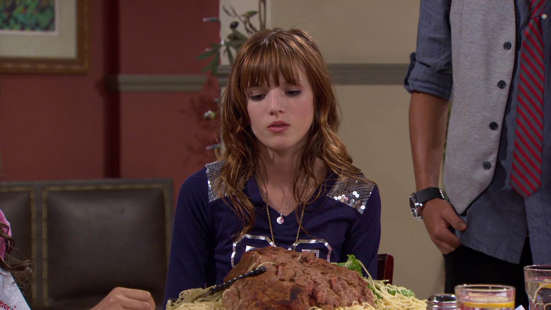 Shake_It_Up_S01E02_1080p_BTD_002735.jpg