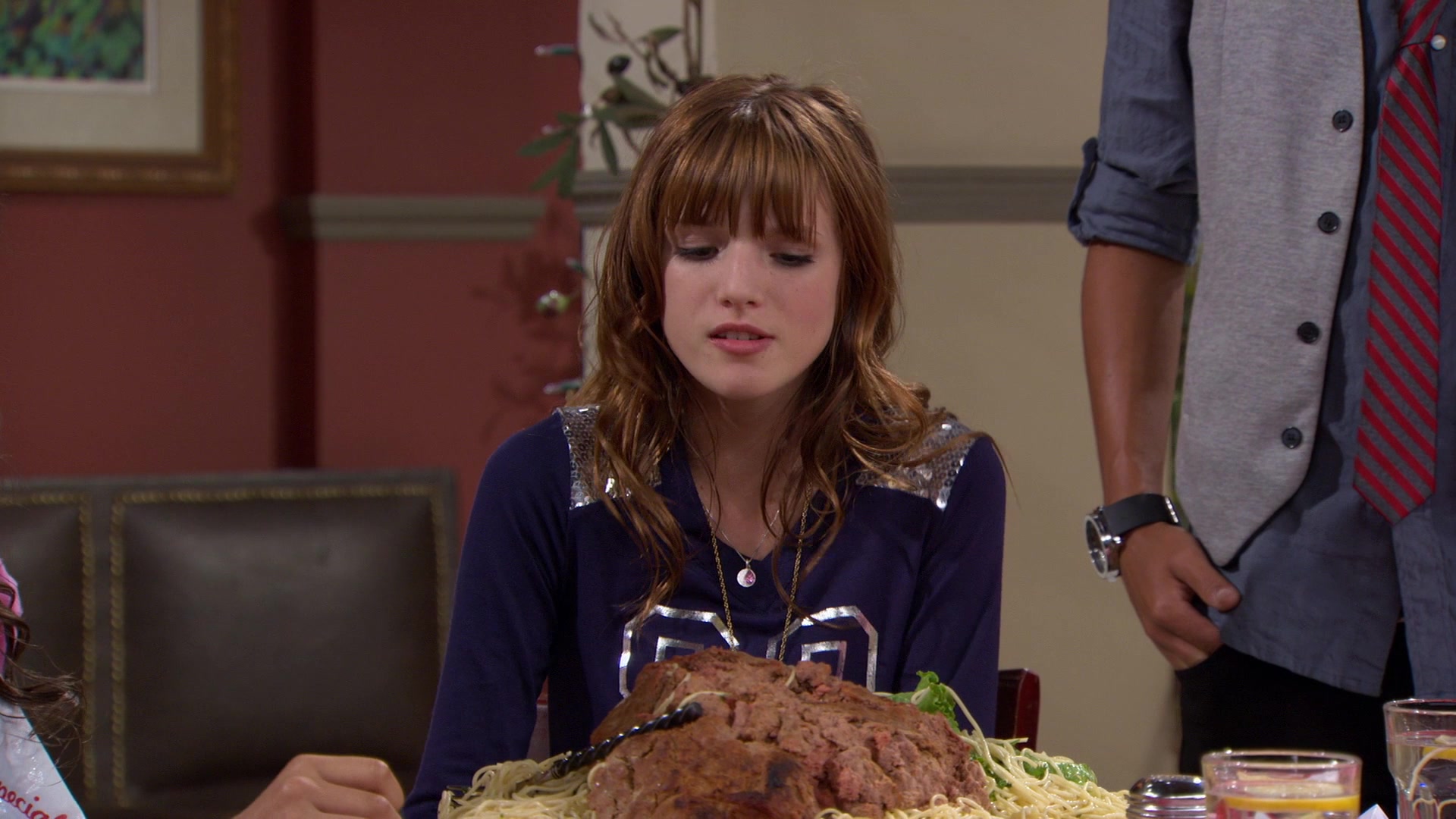 Shake_It_Up_S01E02_1080p_BTD_002736.jpg Shake_It_Up_S01E02_1080p_BTD_002736.jpg