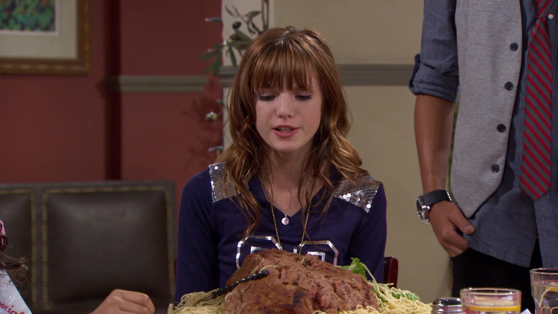 Shake_It_Up_S01E02_1080p_BTD_002737.jpg Shake_It_Up_S01E02_1080p_BTD_002737.jpg