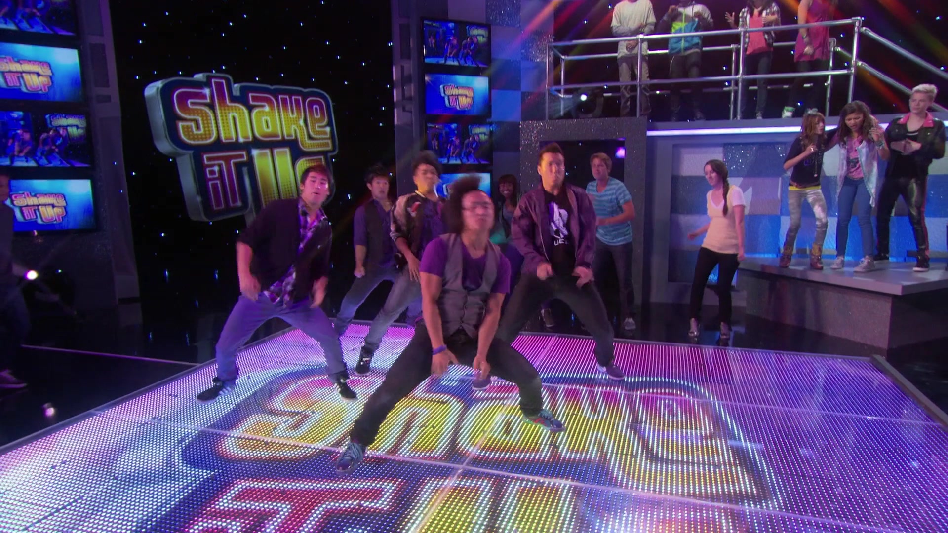 Shake_It_Up_S01E02_1080p_BTD_002979.jpg Shake_It_Up_S01E02_1080p_BTD_002979.jpg