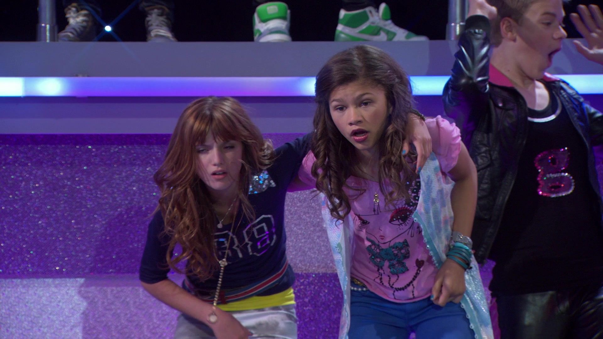 Shake_It_Up_S01E02_1080p_BTD_003009.jpg Shake_It_Up_S01E02_1080p_BTD_003009.jpg