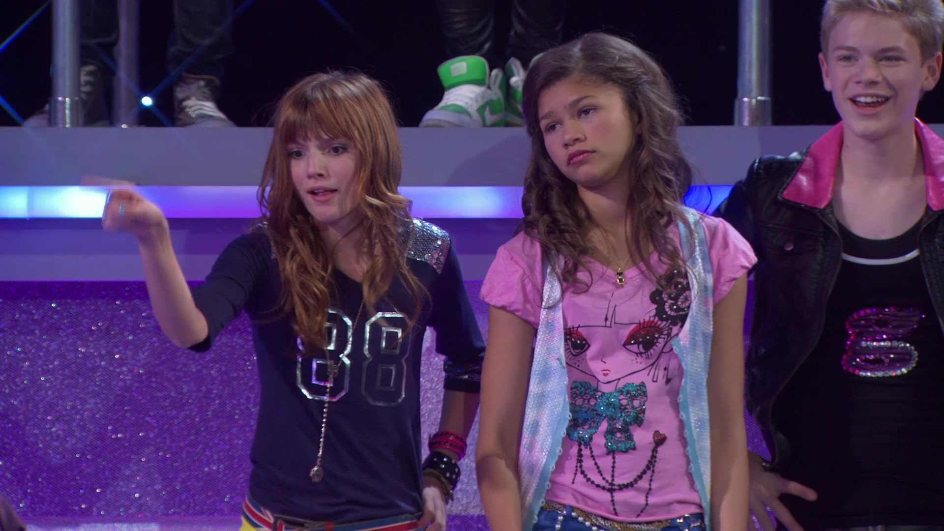 Shake_It_Up_S01E02_1080p_BTD_003030.jpg Shake_It_Up_S01E02_1080p_BTD_003030.jpg
