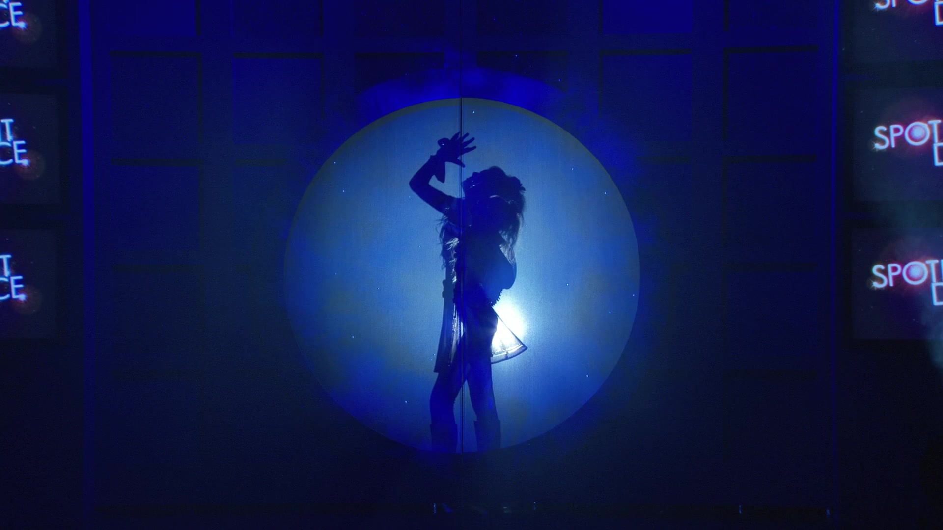 Shake_It_Up_S01E03_1080p_BTD_000044.jpg