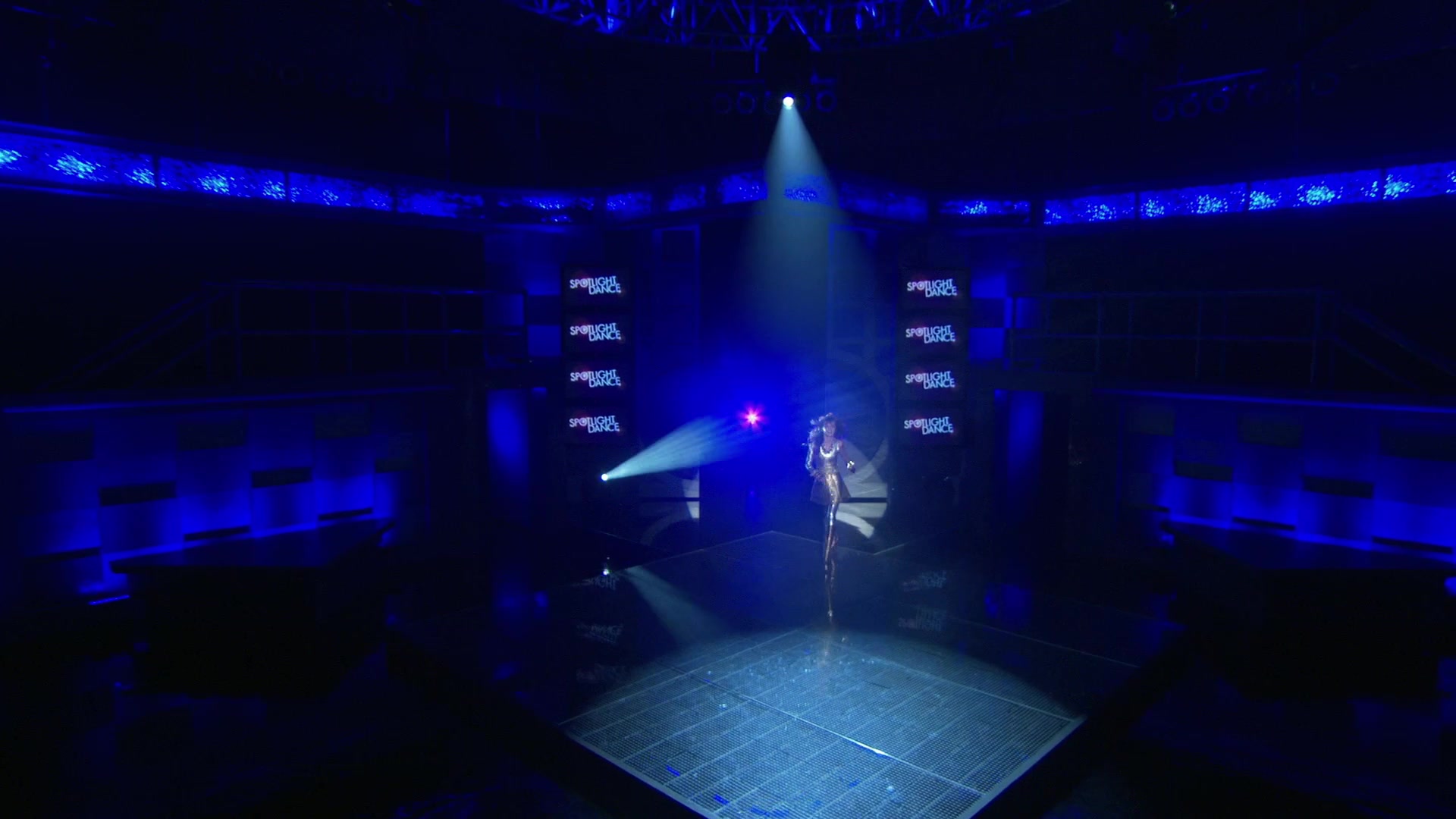 Shake_It_Up_S01E03_1080p_BTD_000062.jpg
