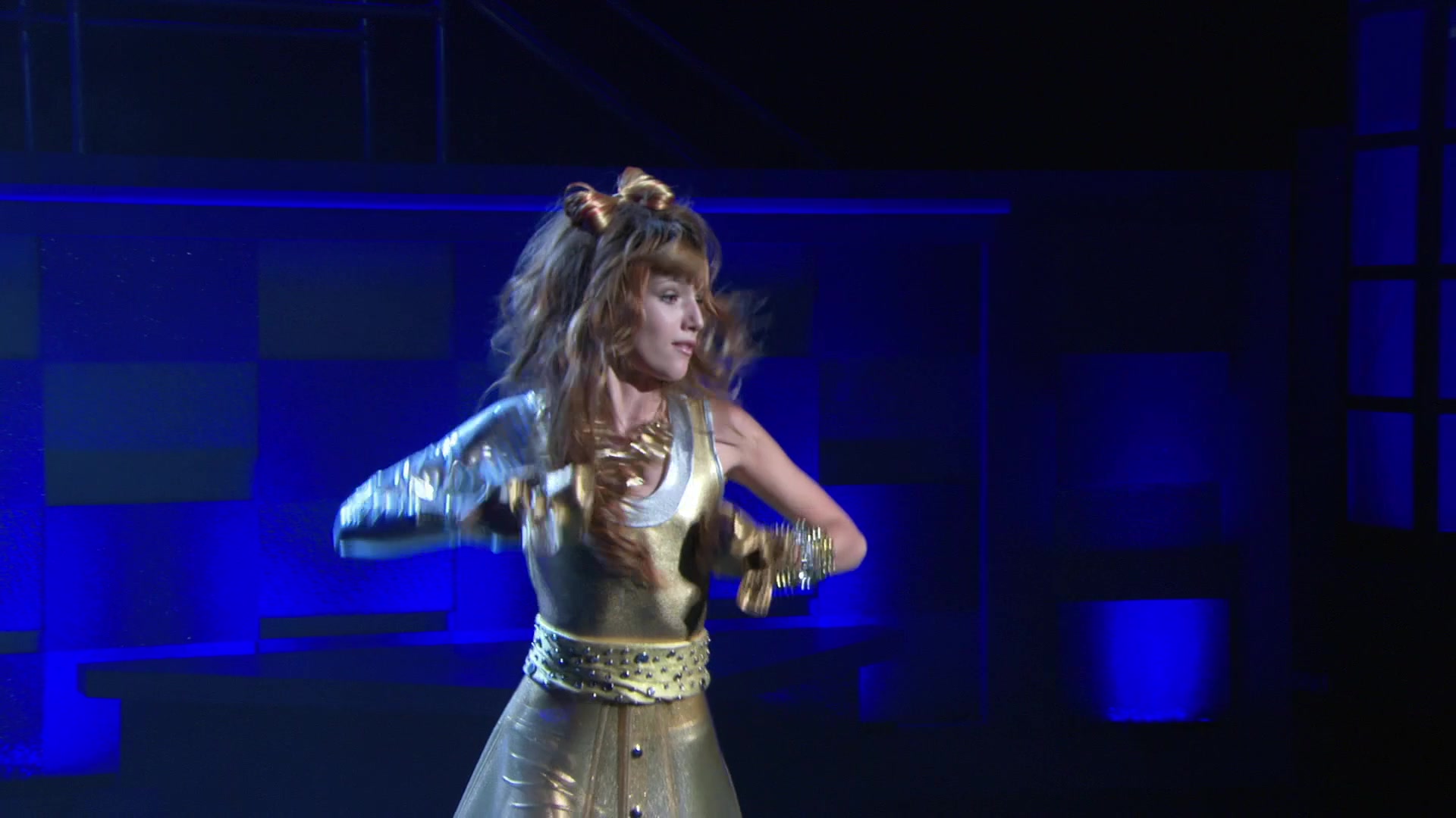 Shake_It_Up_S01E03_1080p_BTD_000081.jpg