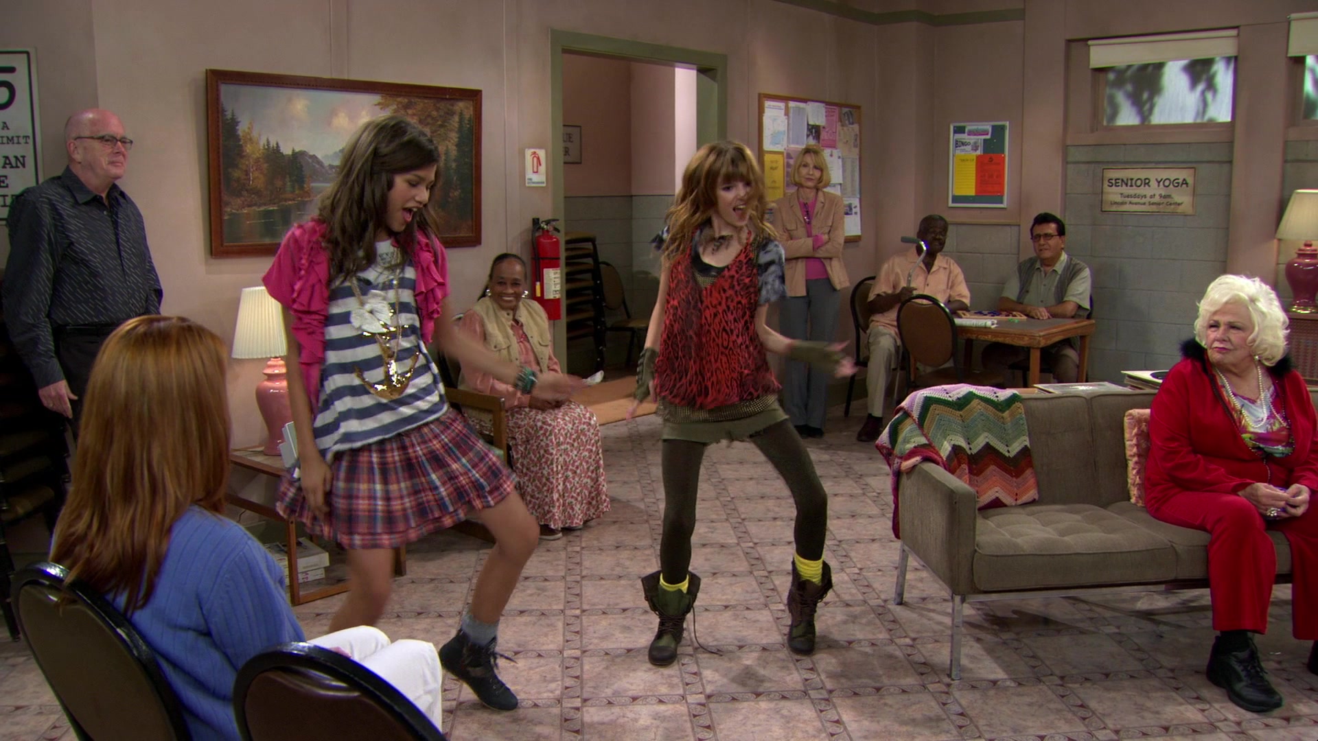 Shake_It_Up_S01E03_1080p_BTD_000468.jpg