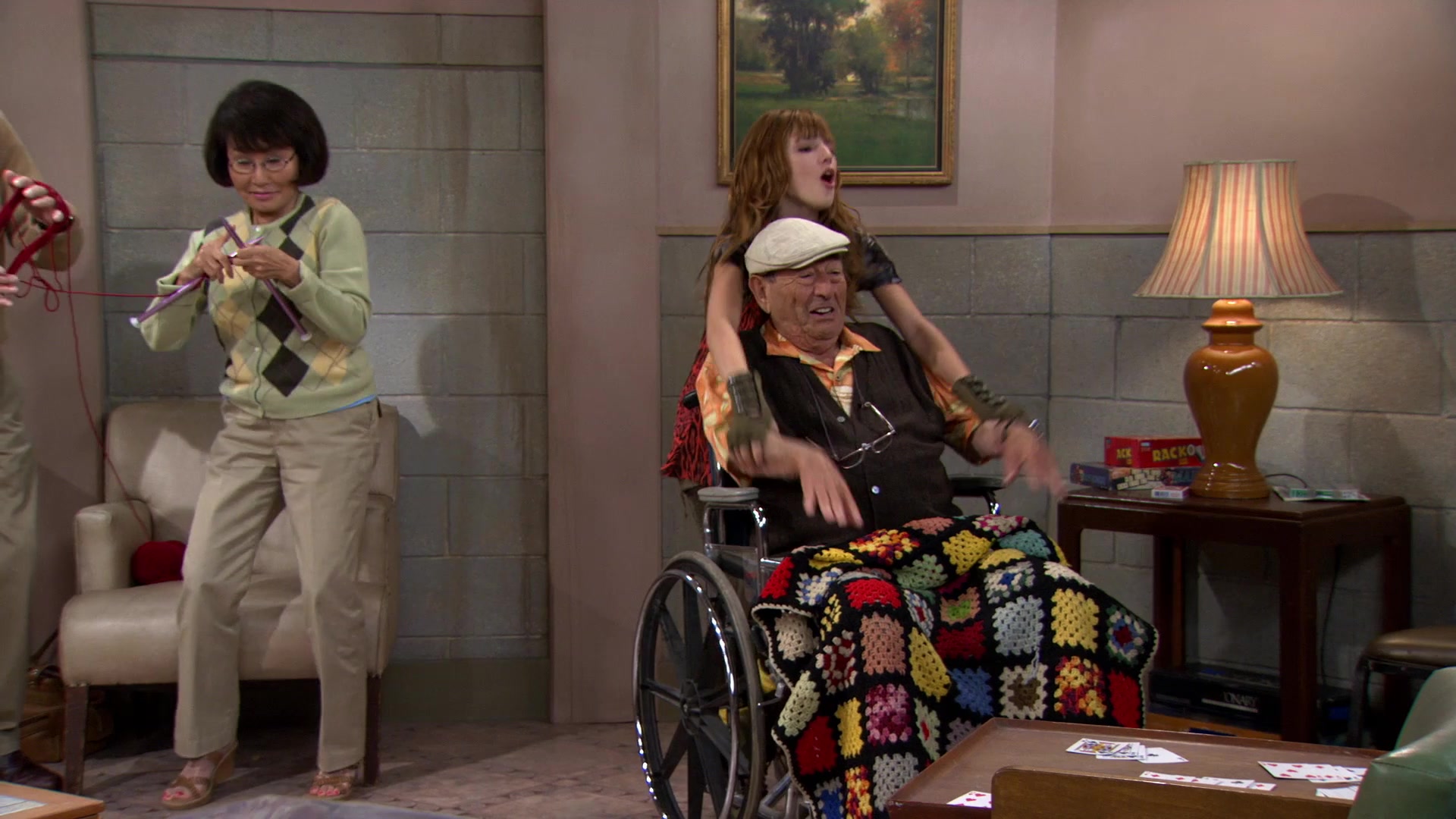 Shake_It_Up_S01E03_1080p_BTD_000585.jpg