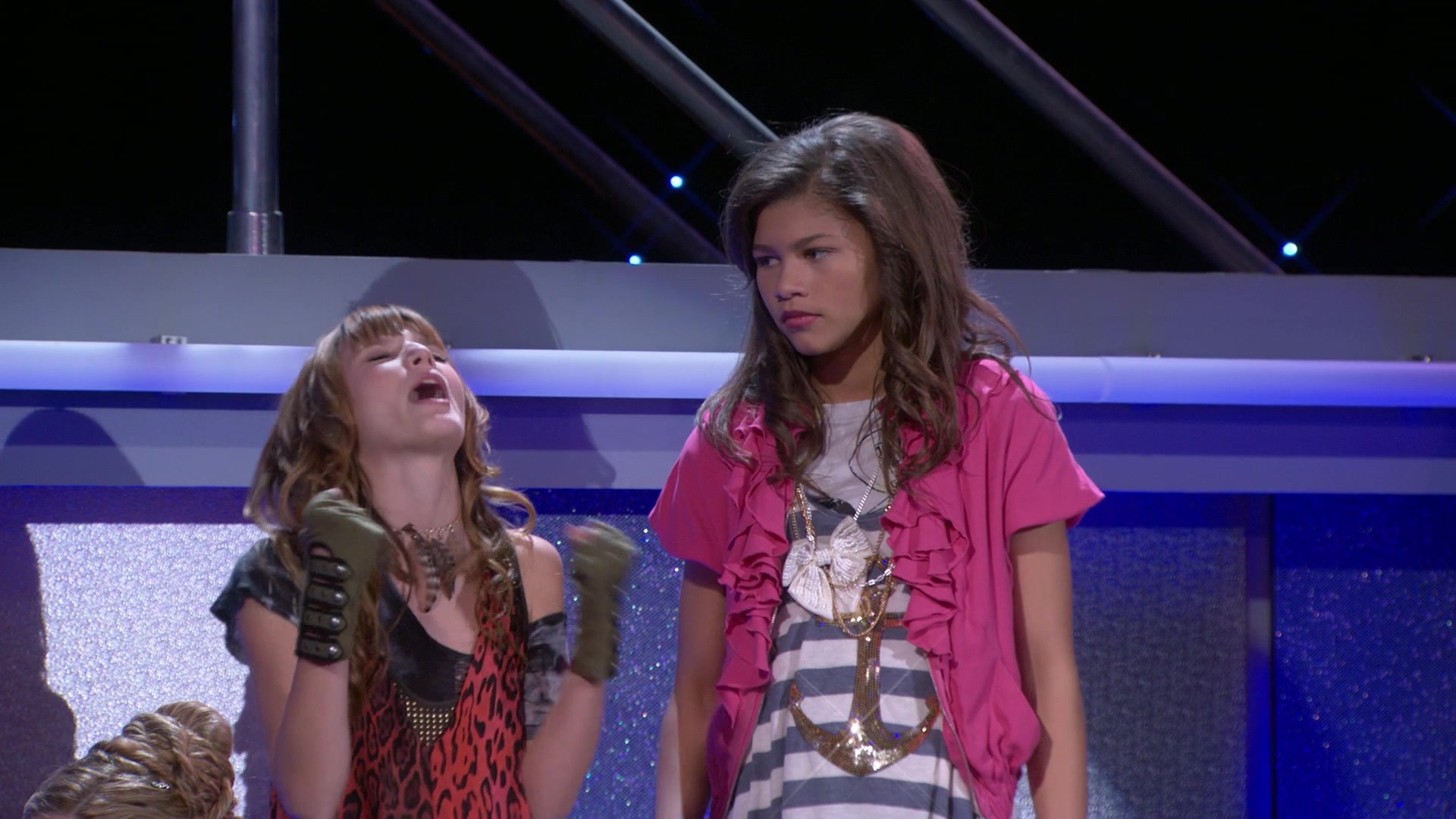 Shake_It_Up_S01E03_1080p_BTD_000766.jpg Shake_It_Up_S01E03_1080p_BTD_000766.jpg