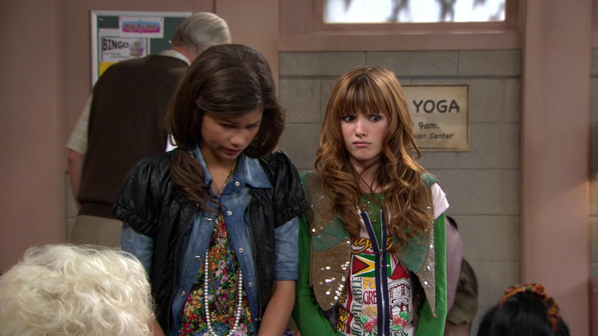 Shake_It_Up_S01E03_1080p_BTD_001142.jpg