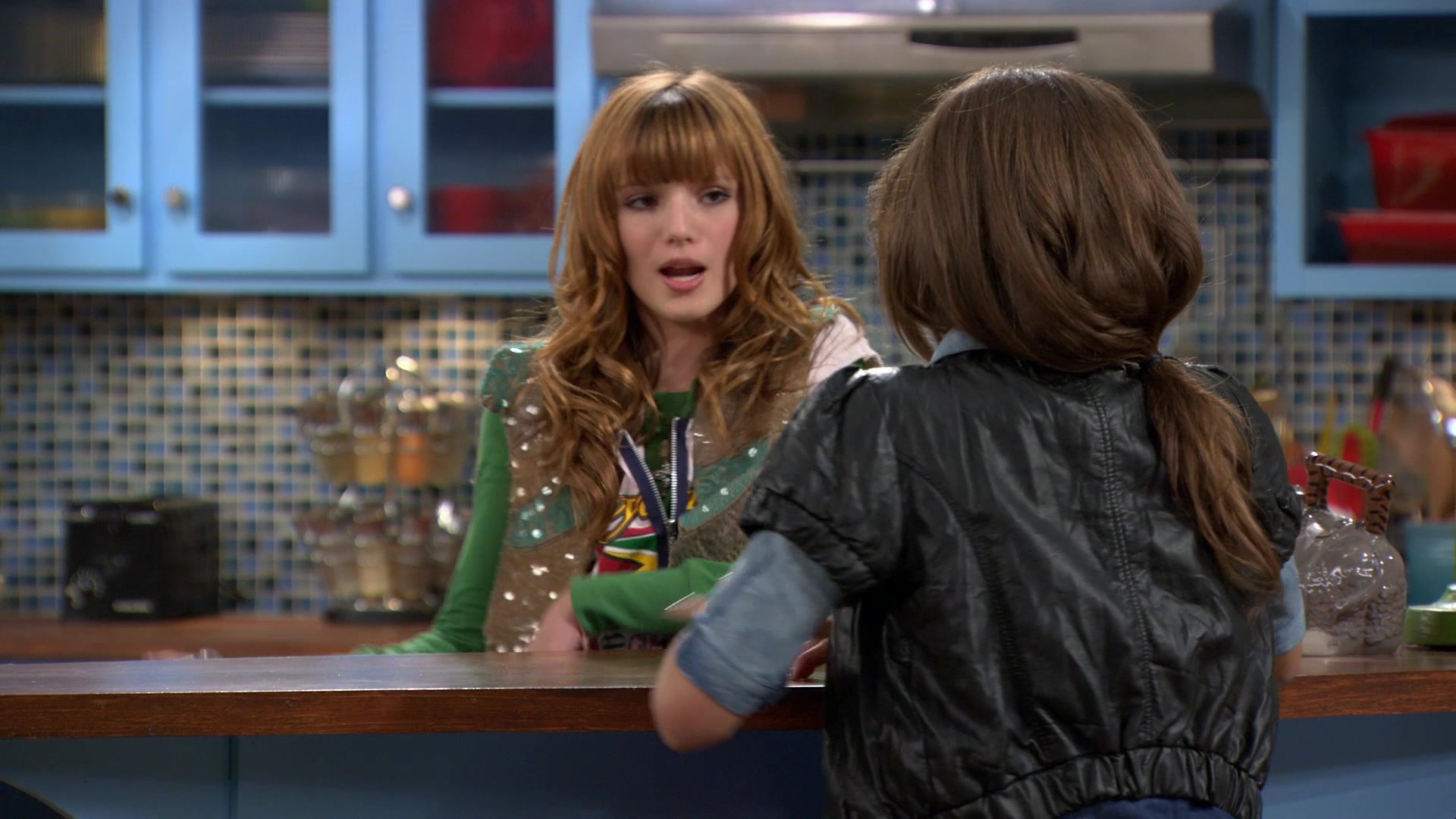 Shake_It_Up_S01E03_1080p_BTD_001296.jpg Shake_It_Up_S01E03_1080p_BTD_001296.jpg