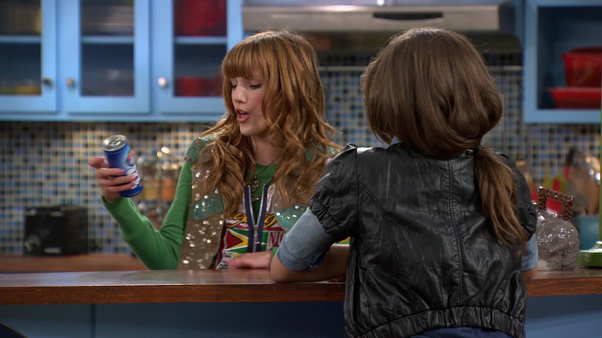 Shake_It_Up_S01E03_1080p_BTD_001297.jpg Shake_It_Up_S01E03_1080p_BTD_001297.jpg