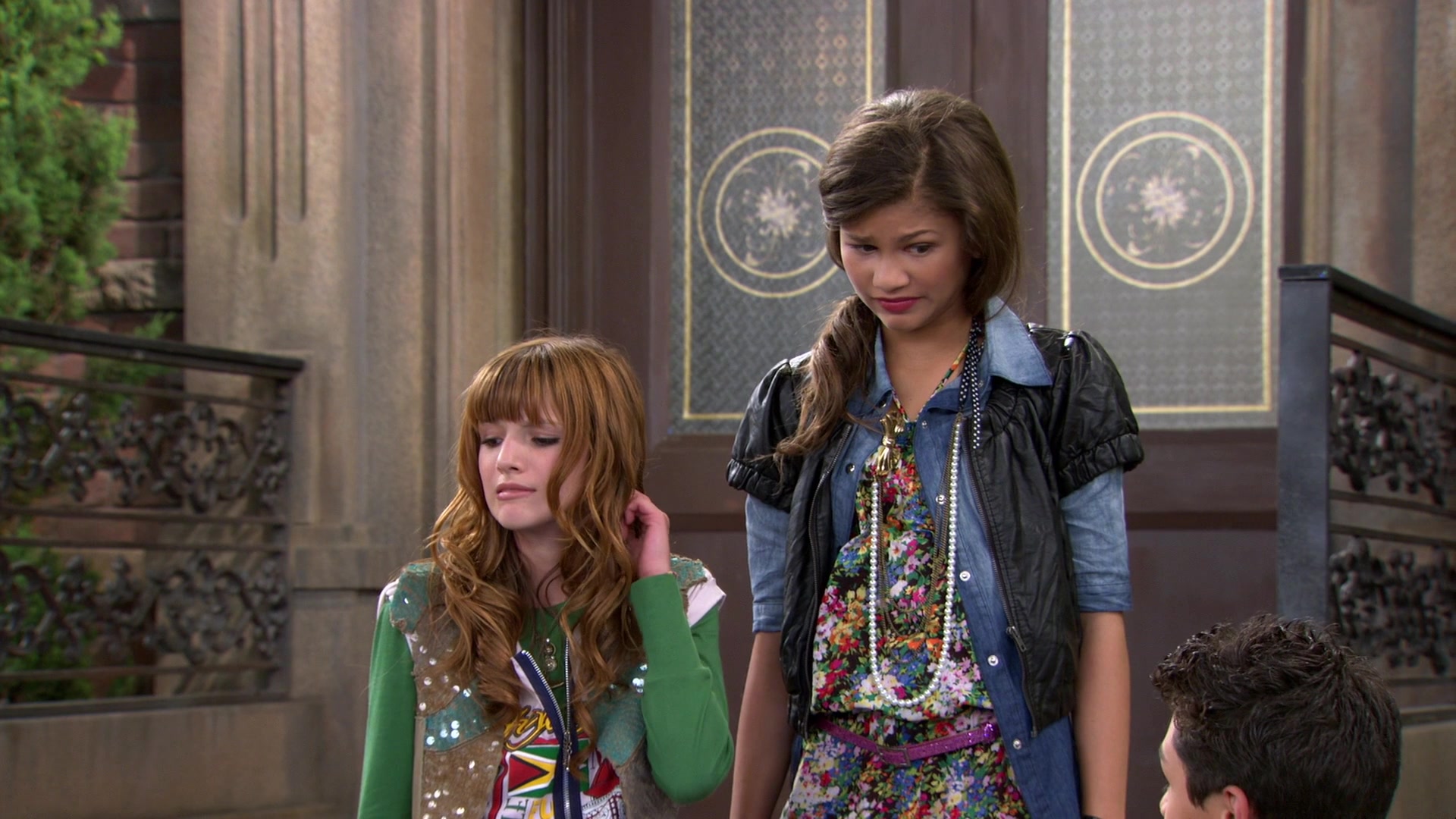 Shake_It_Up_S01E03_1080p_BTD_001551.jpg Shake_It_Up_S01E03_1080p_BTD_001551.jpg