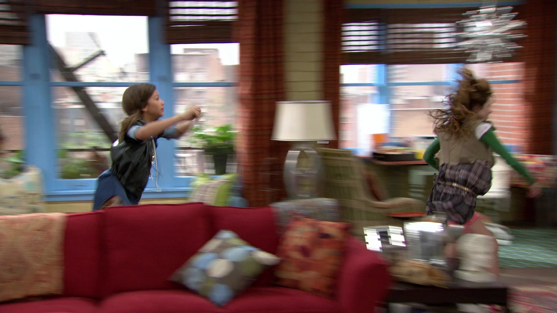 Shake_It_Up_S01E03_1080p_BTD_001676.jpg