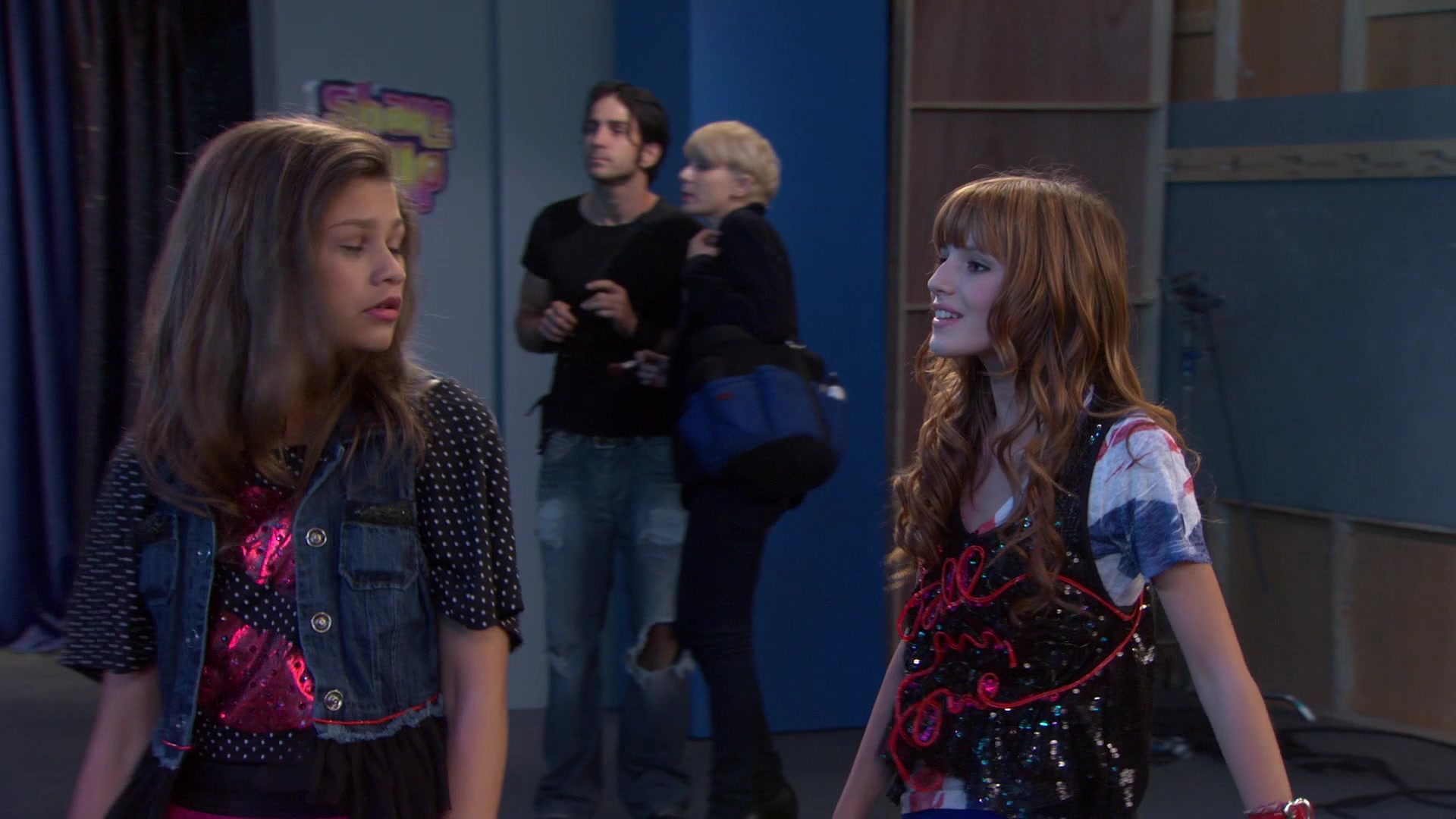 Shake_It_Up_S01E03_1080p_BTD_001936.jpg Shake_It_Up_S01E03_1080p_BTD_001936.jpg