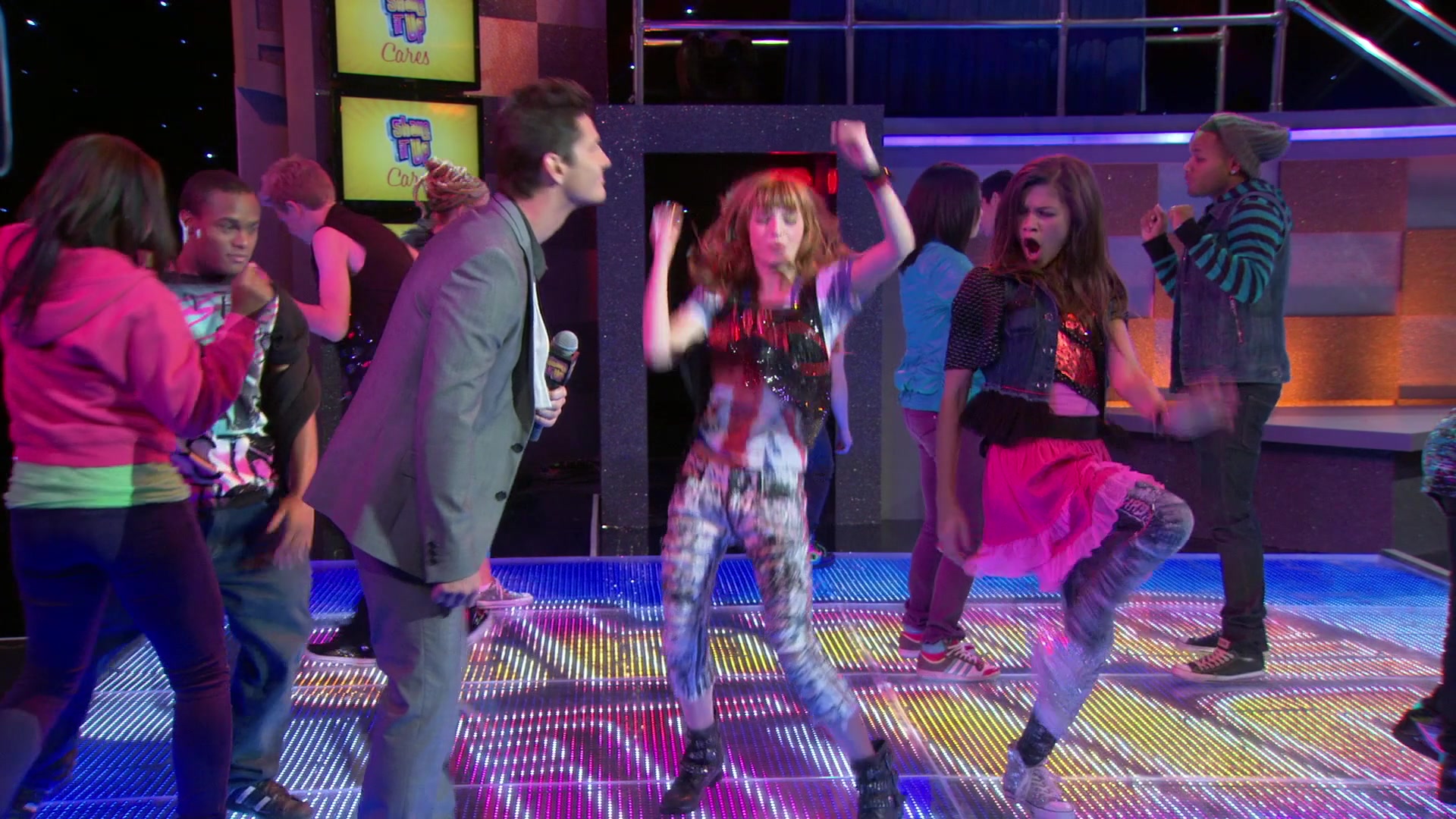 Shake_It_Up_S01E03_1080p_BTD_002361.jpg